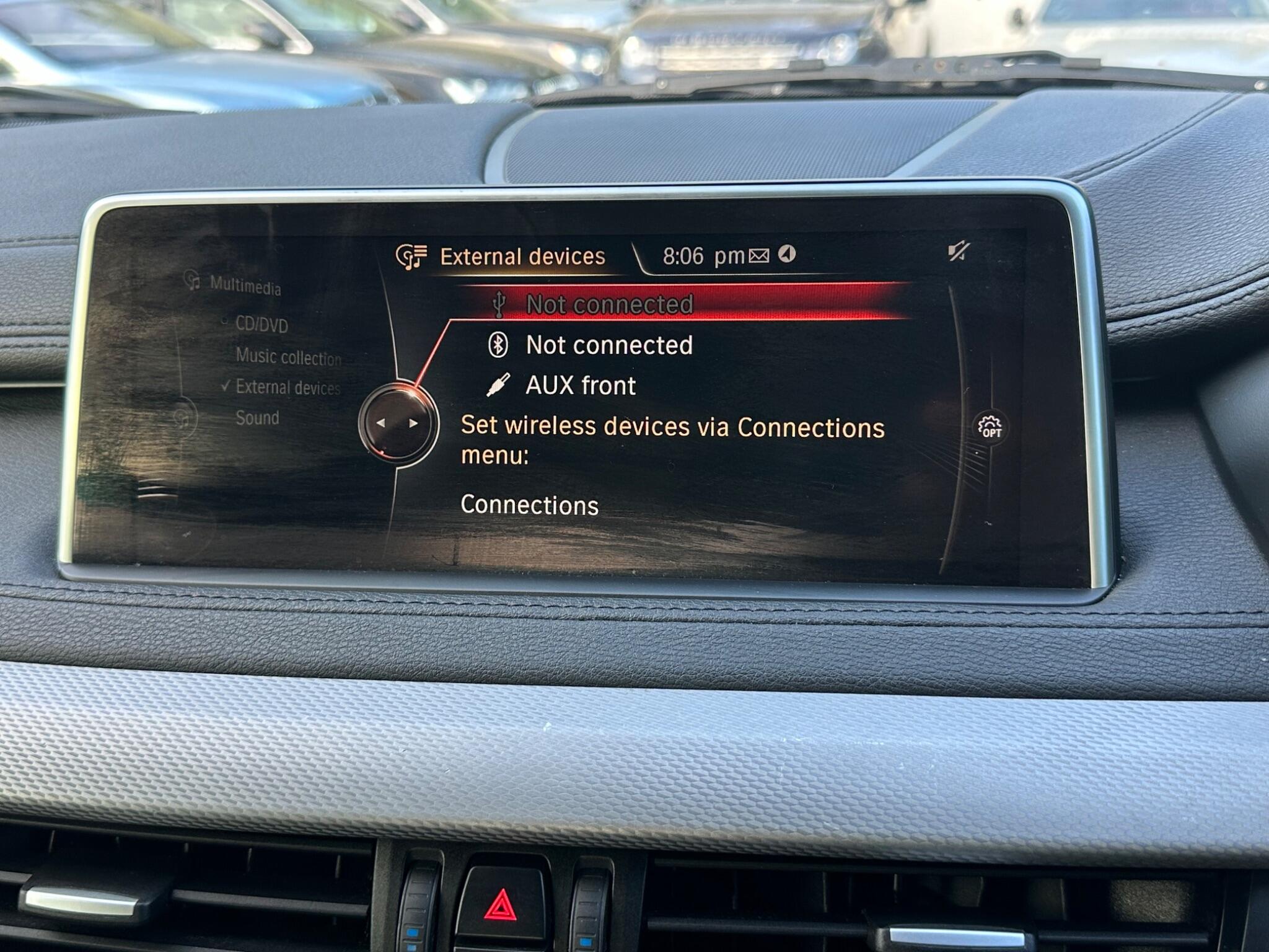 BMW X6 view 28
