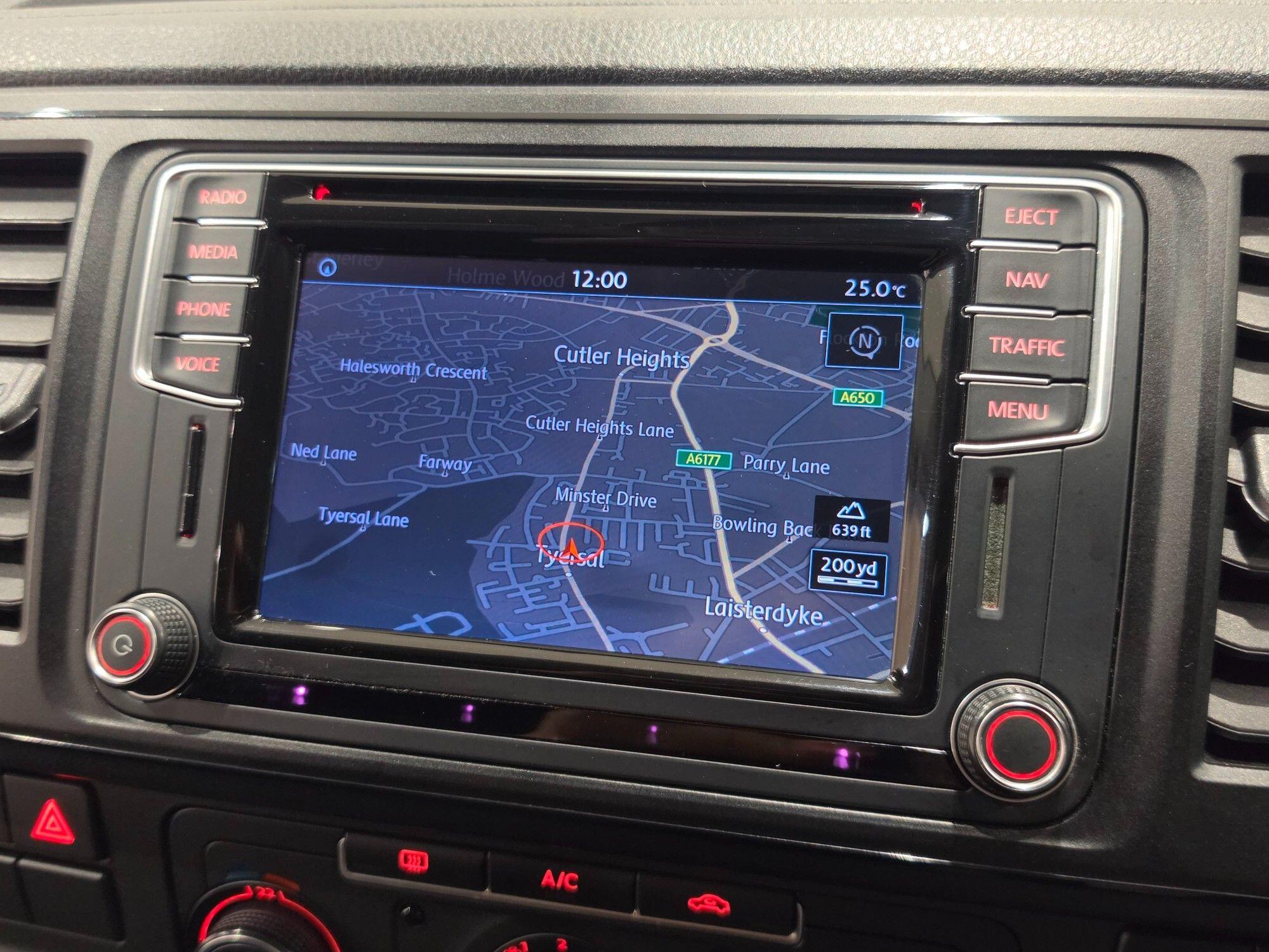 Volkswagen Transporter view 108