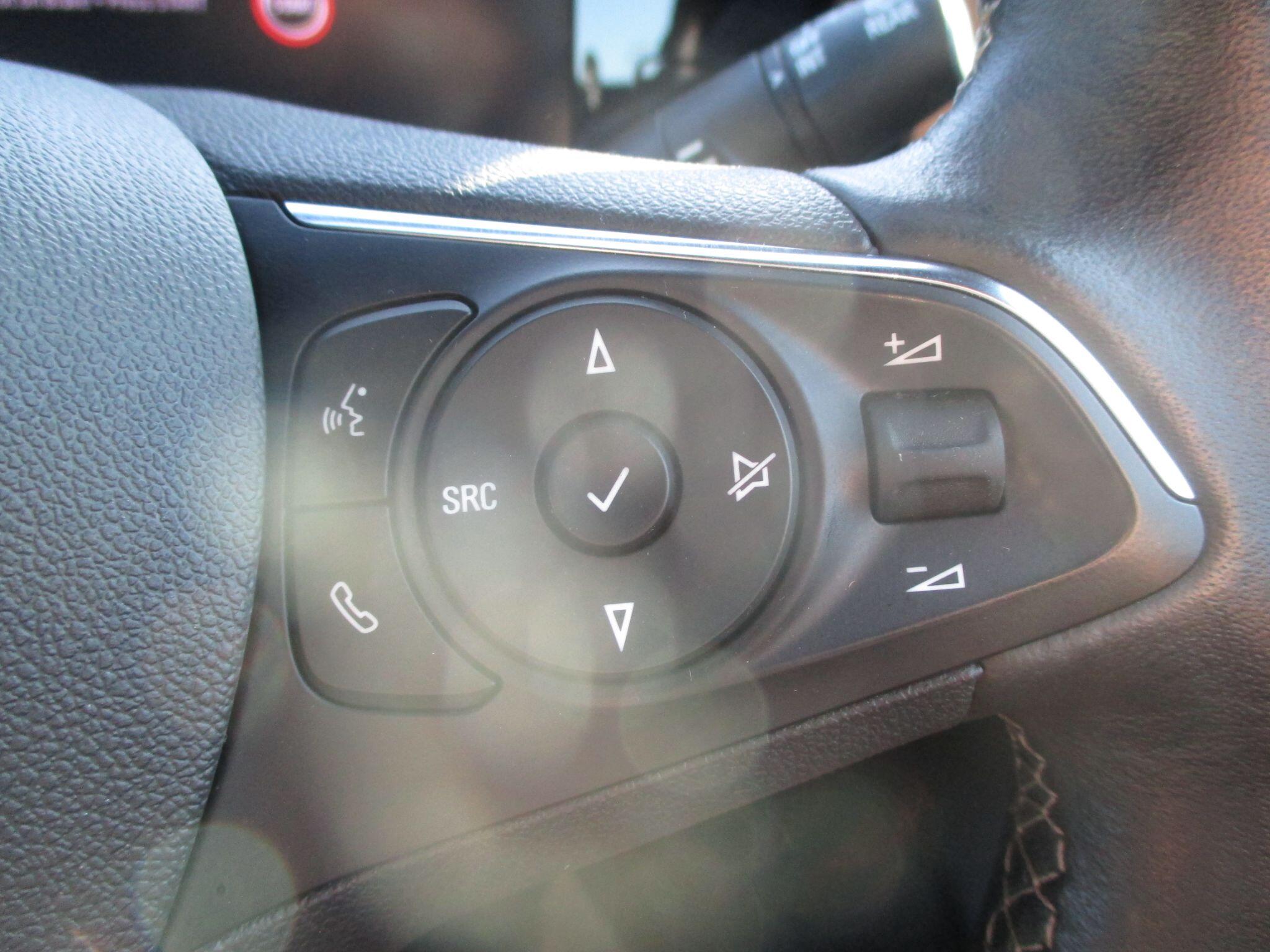Vauxhall Mokka Electric view 32