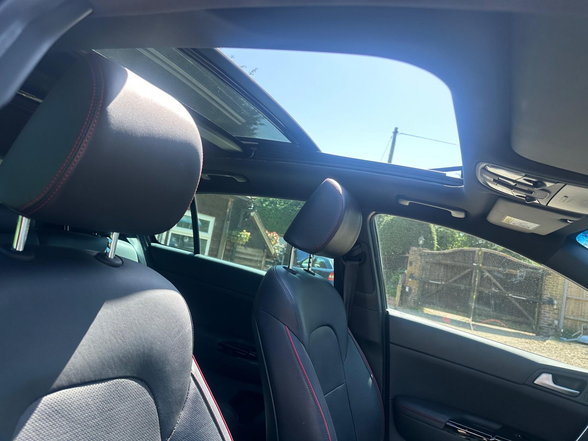 Kia Sportage view 34