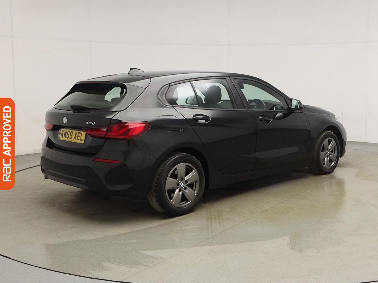 BMW 1 Series view 29