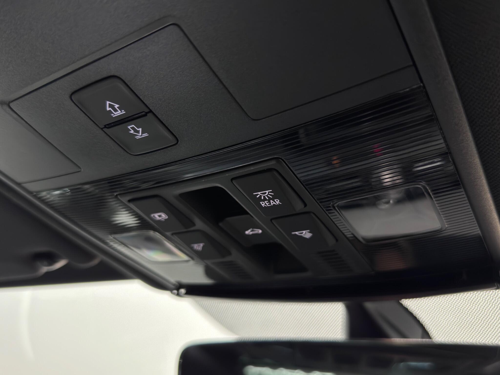 Volkswagen Passat view 51