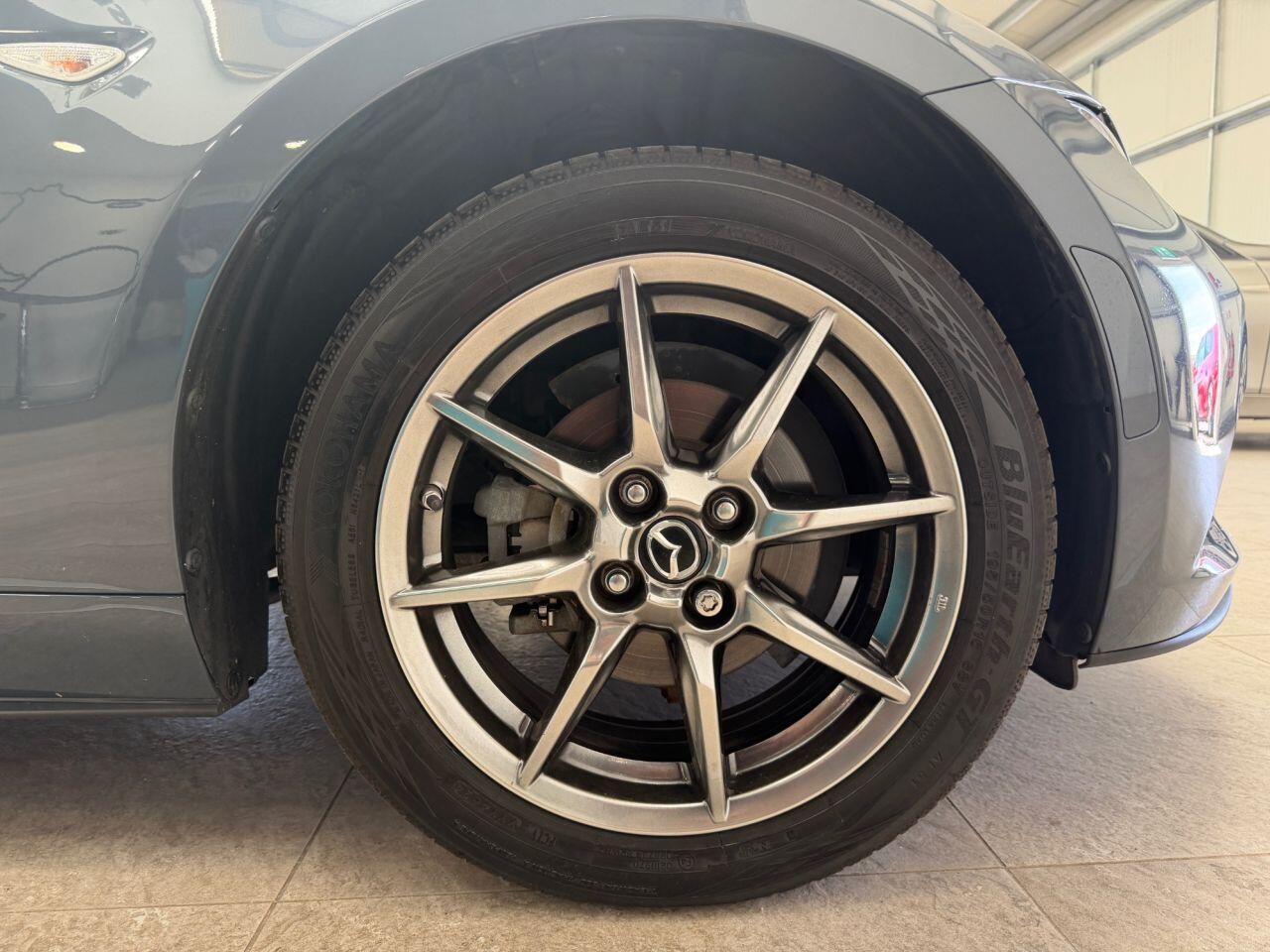 Mazda Skyactiv-G view 11