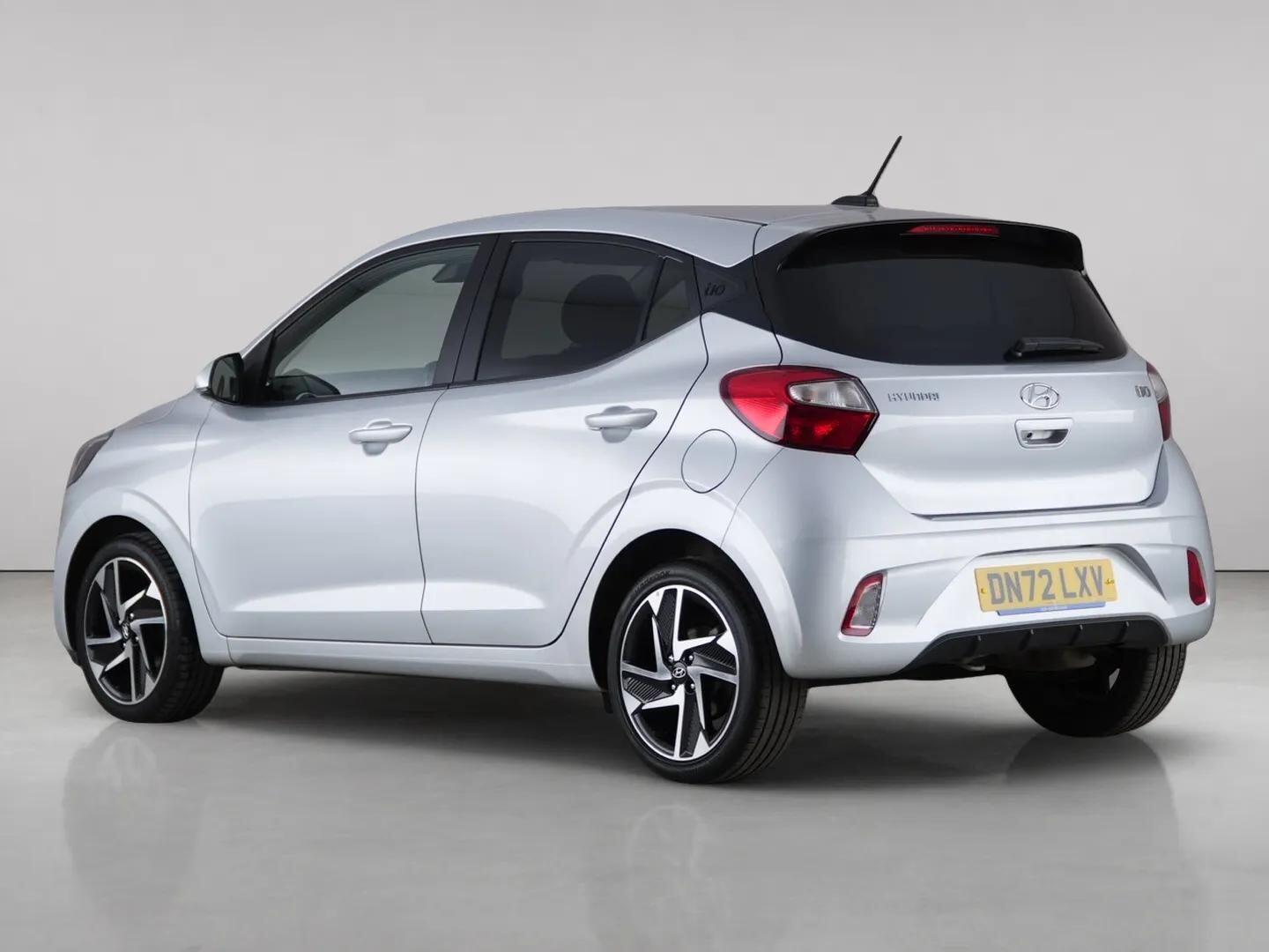 Hyundai i10 view 8