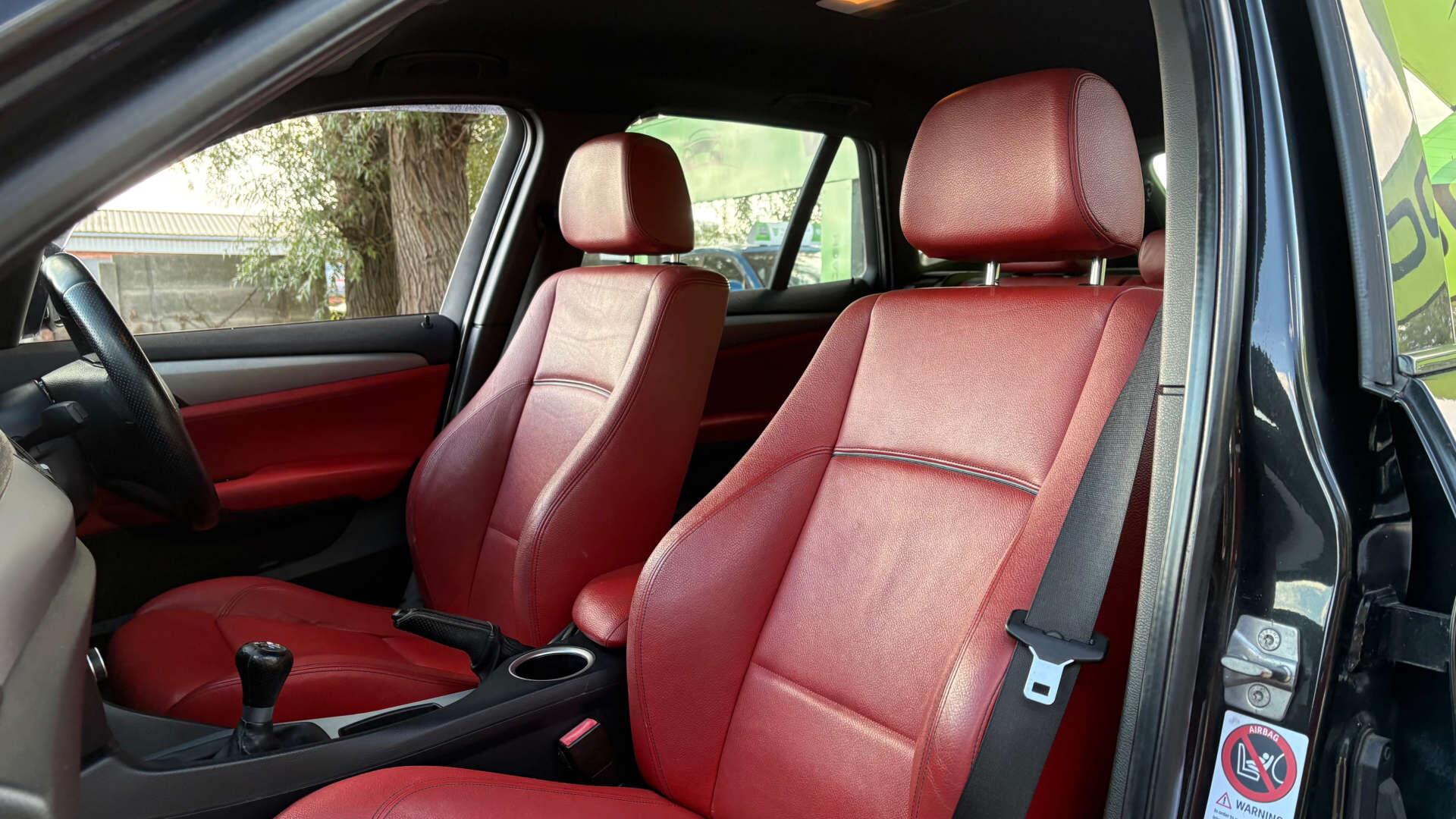 BMW X1 view 13