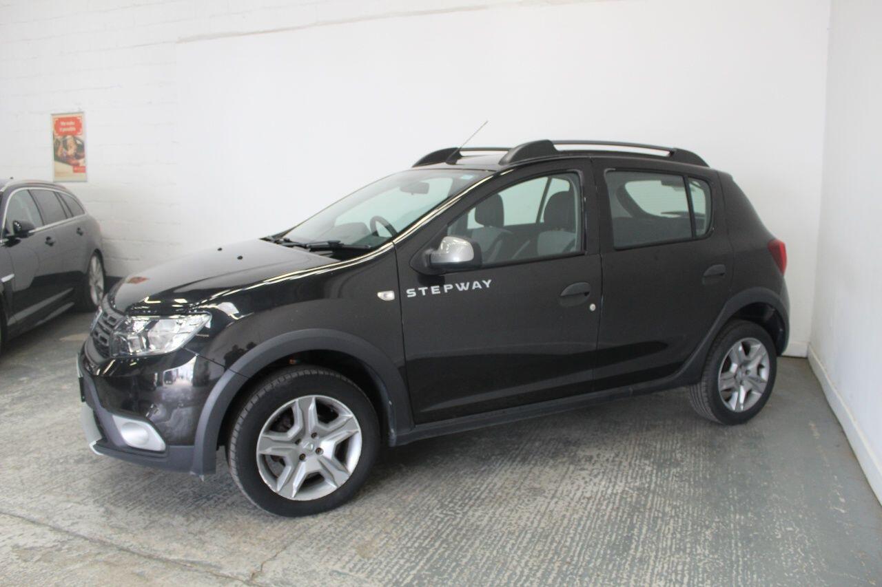 Dacia Sandero view 5