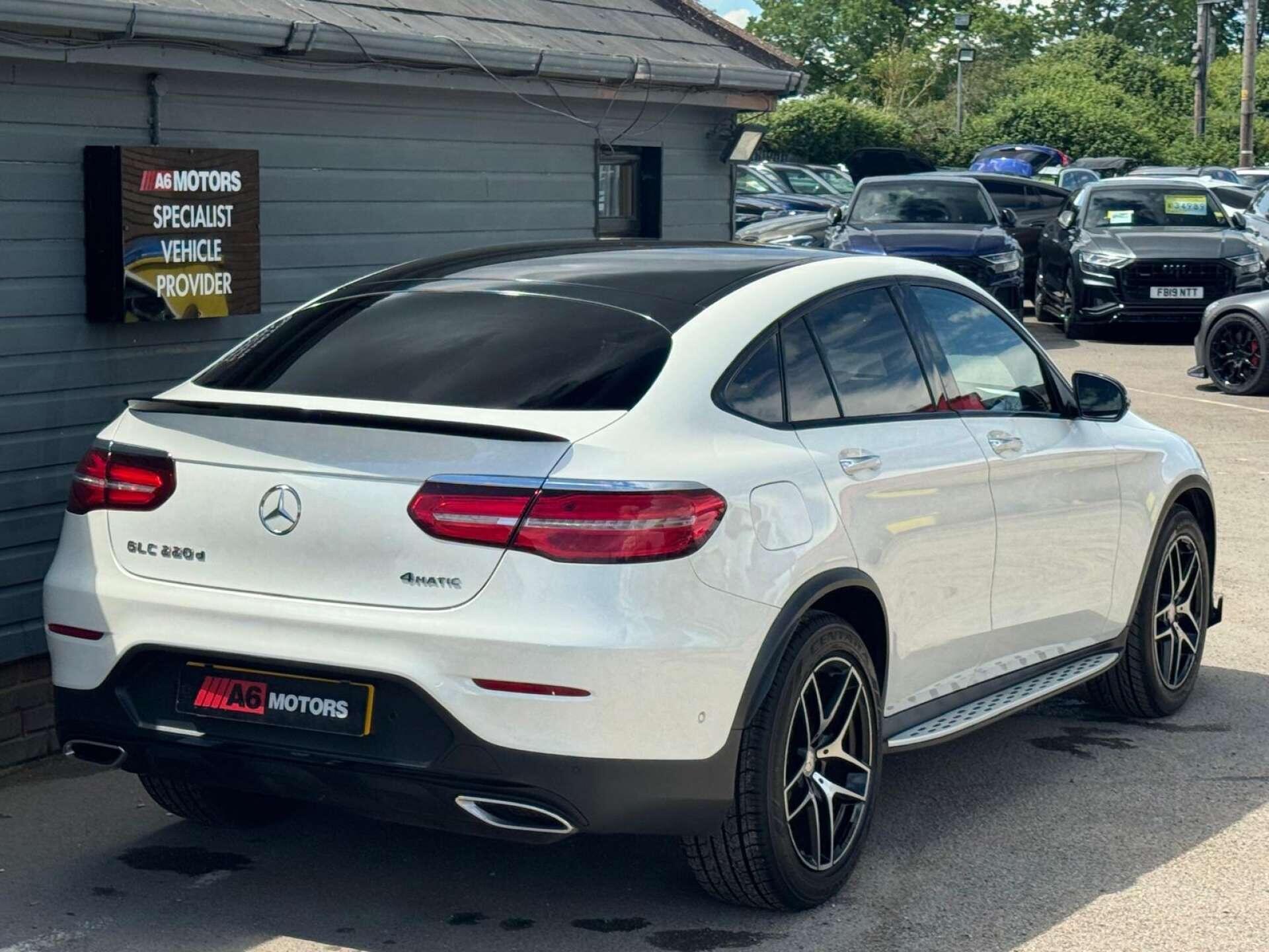 Mercedes-Benz GLC view 11