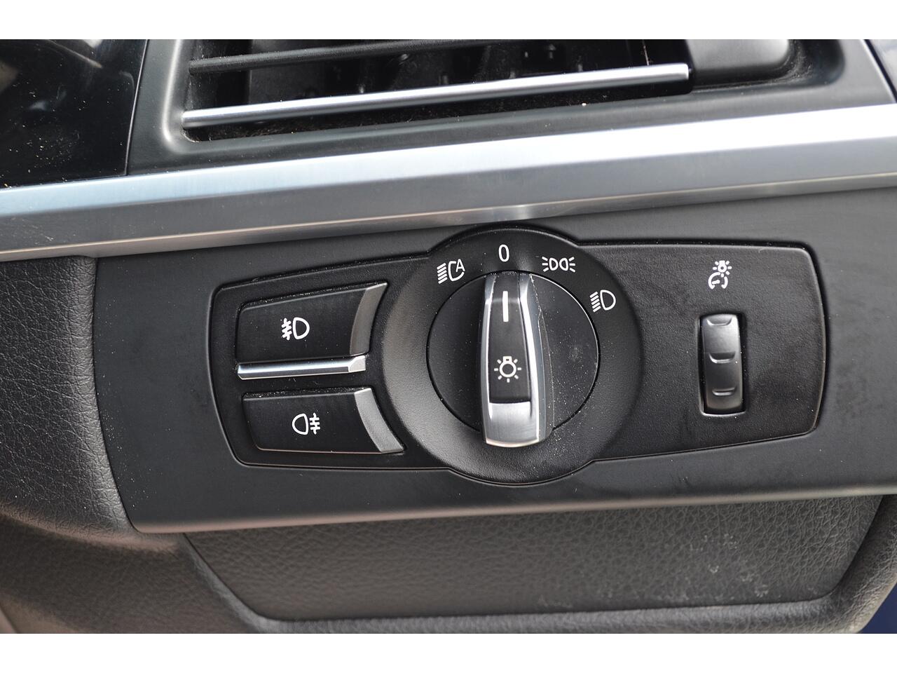 BMW 6 Series view 32