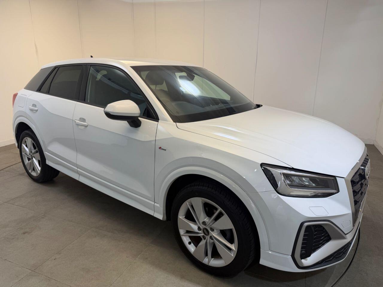 Audi Q2 view 67