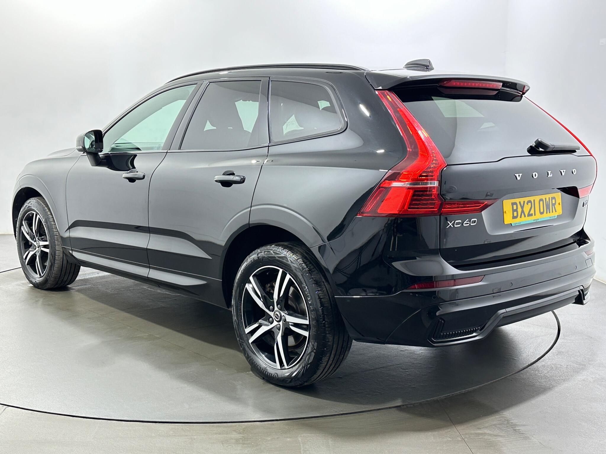 Volvo XC60 view 6