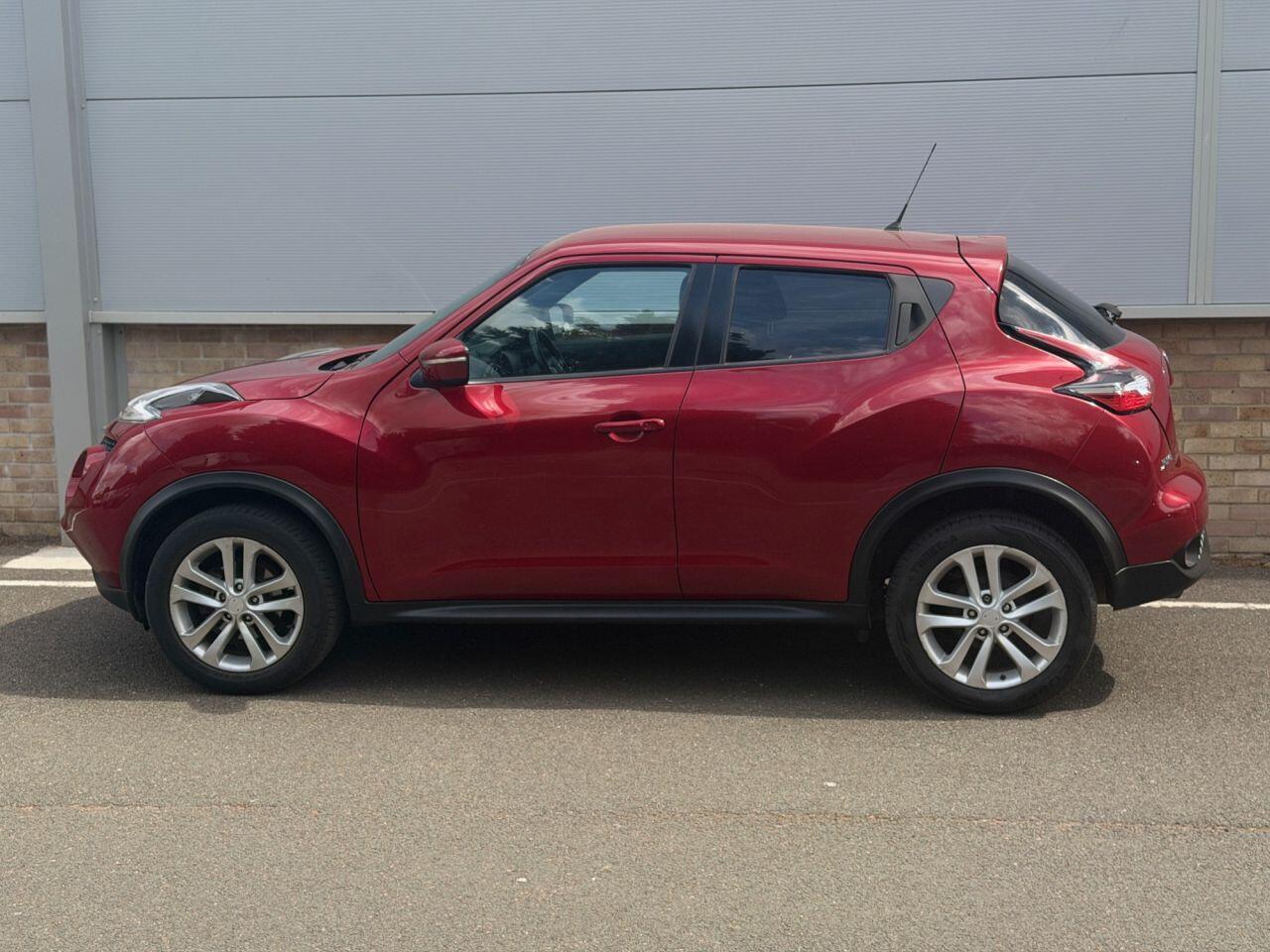 Nissan Juke view 84