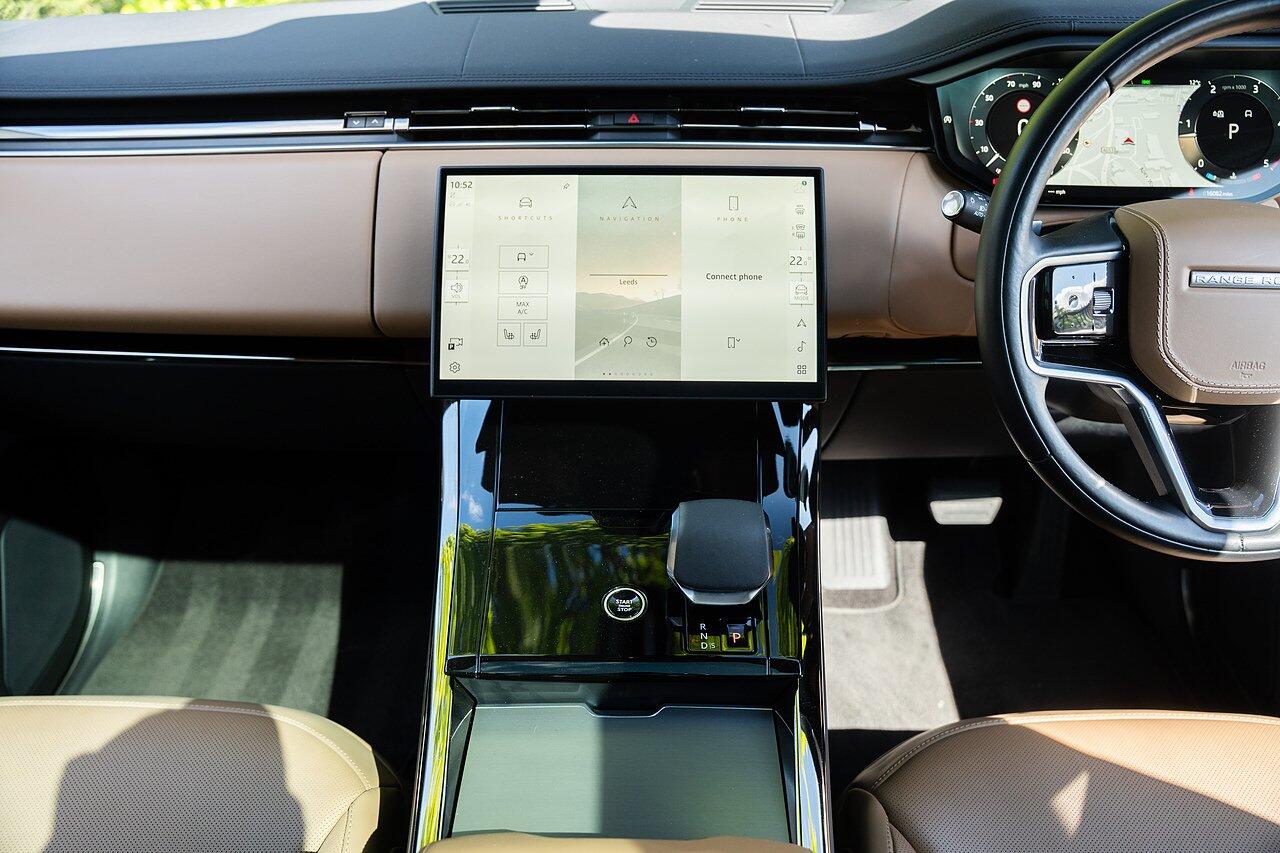 Land Rover Range Rover Sport view 35