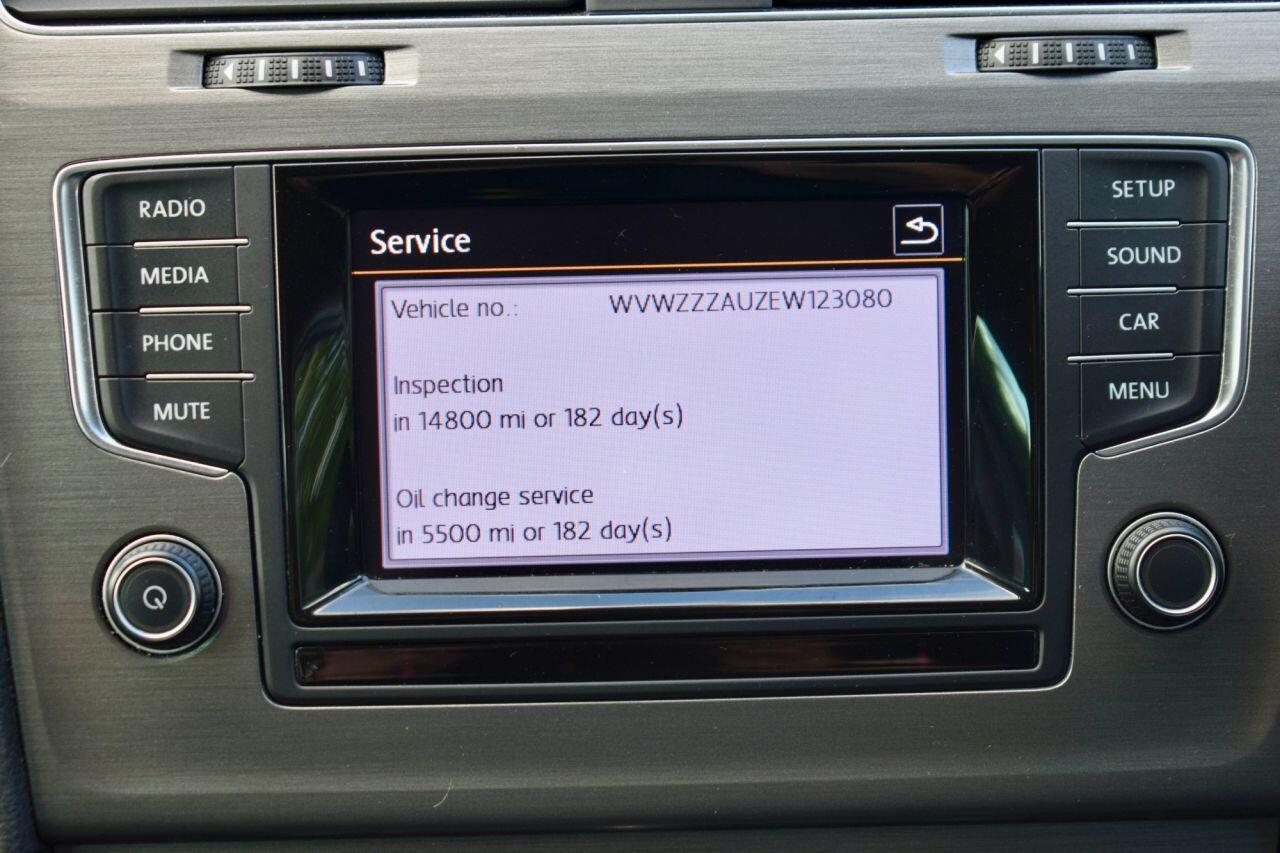 Volkswagen Golf view 50