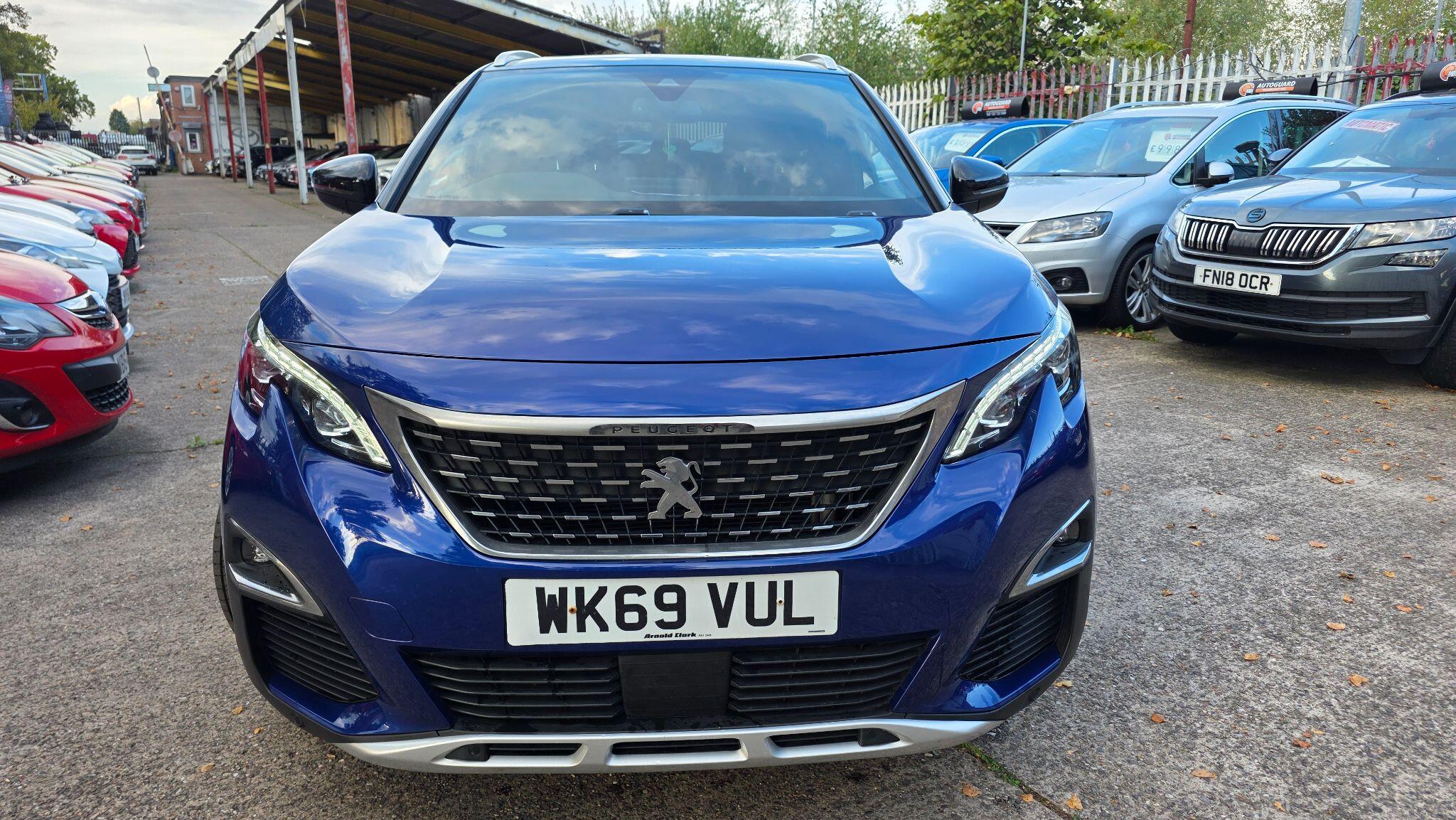 Peugeot 3008 view 7