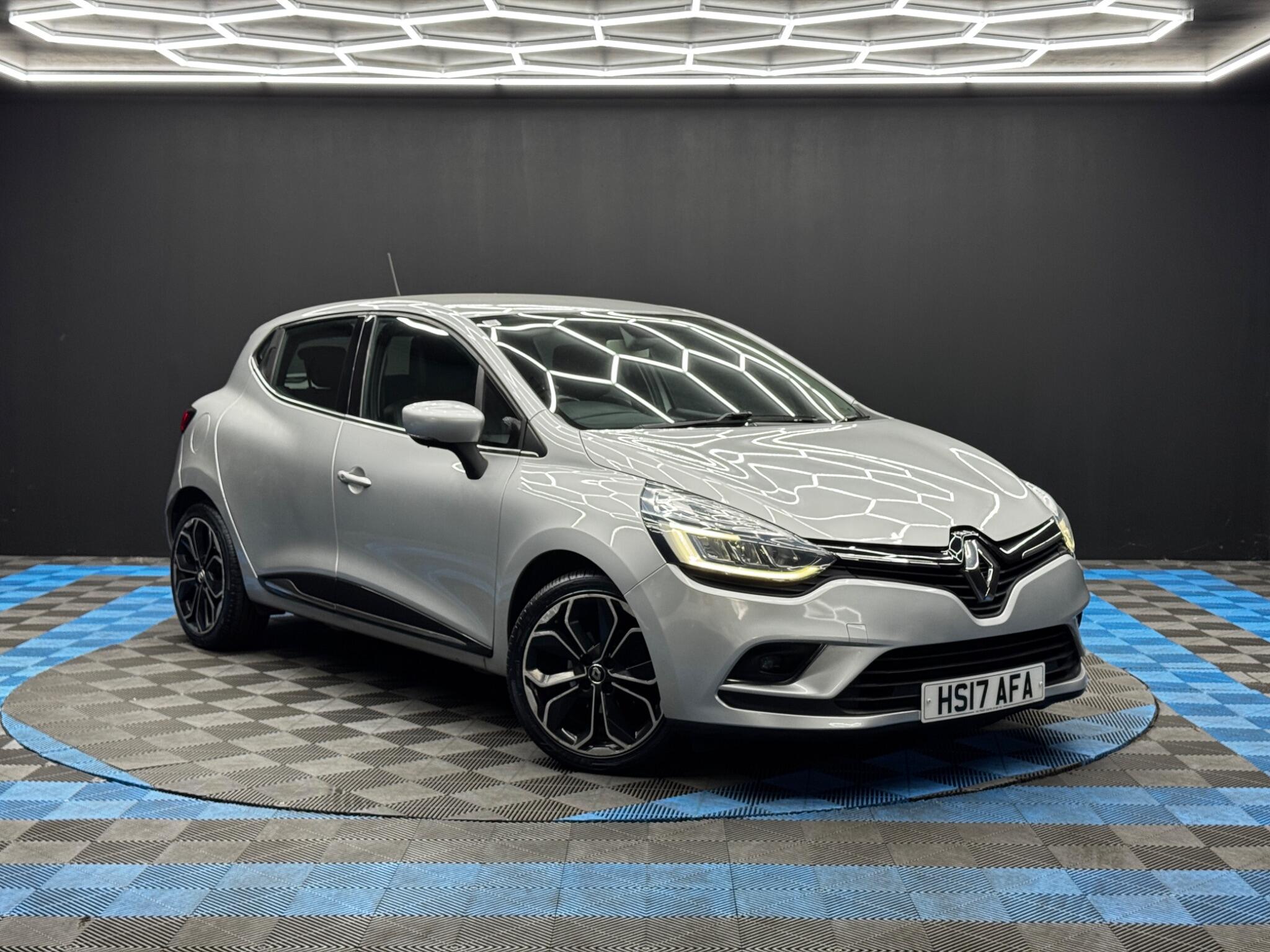 2017 Renault Clio in Silver for sale