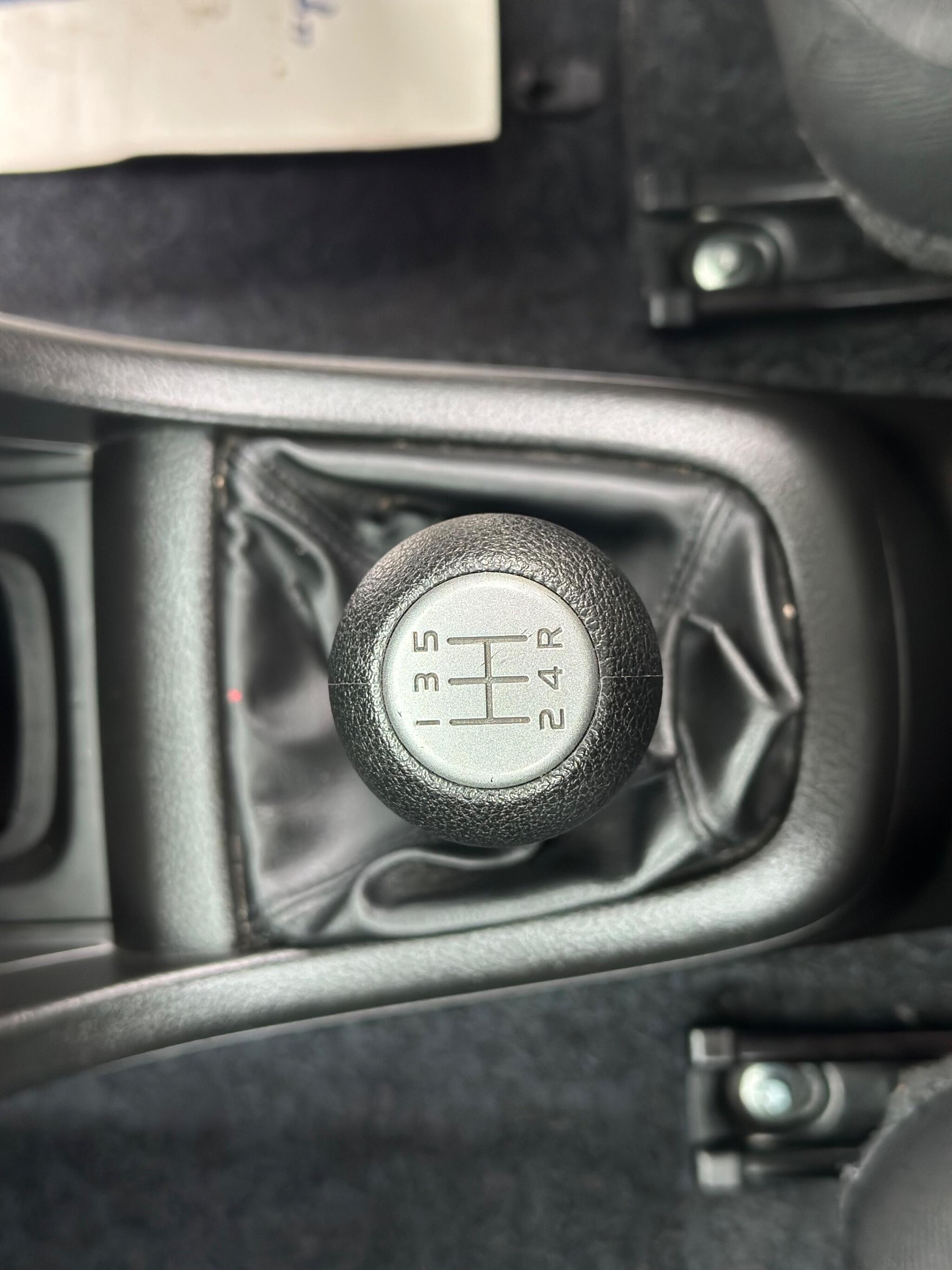 Suzuki Swift view 59