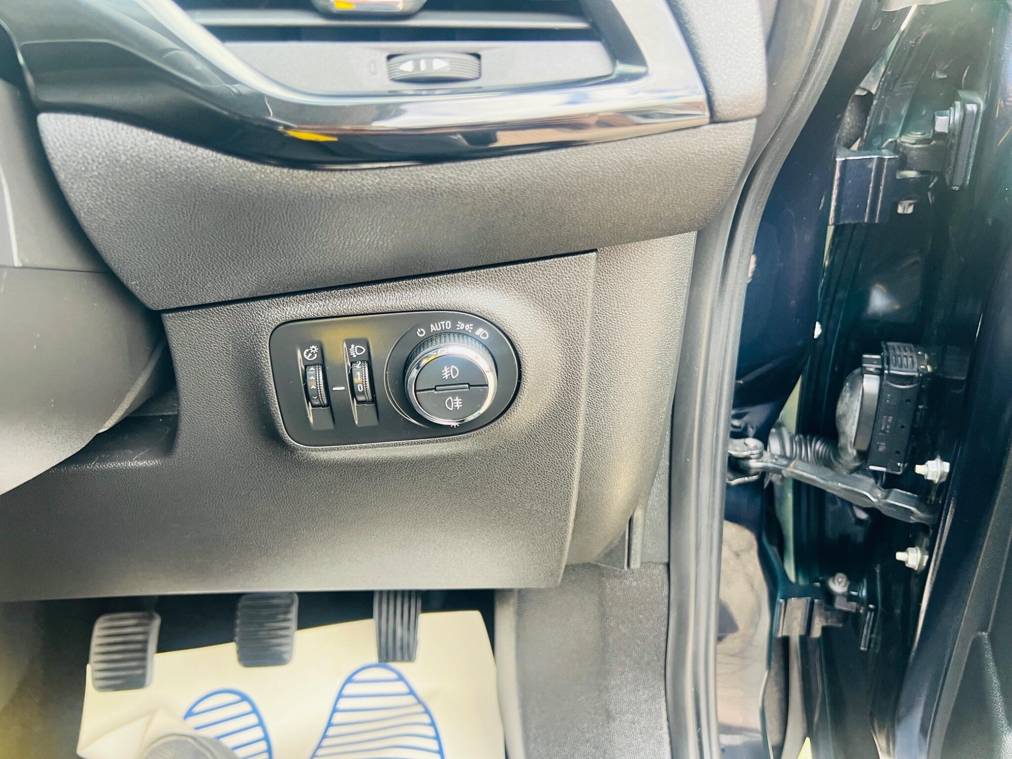 Vauxhall Corsa view 41