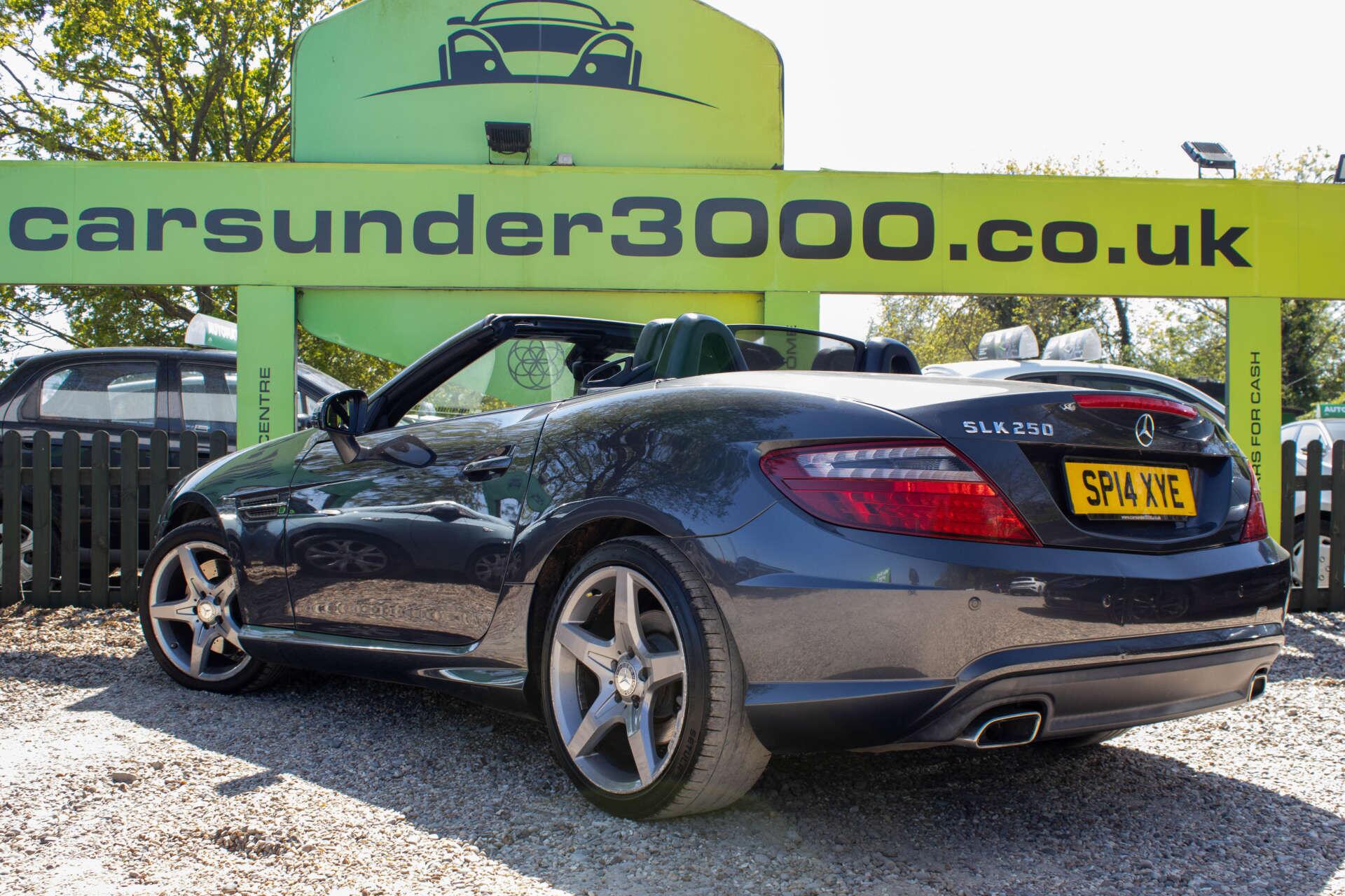 Mercedes-Benz SLK view 4