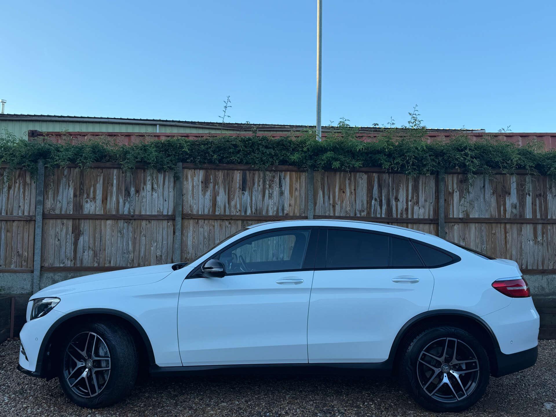 Mercedes-Benz GLC view 6