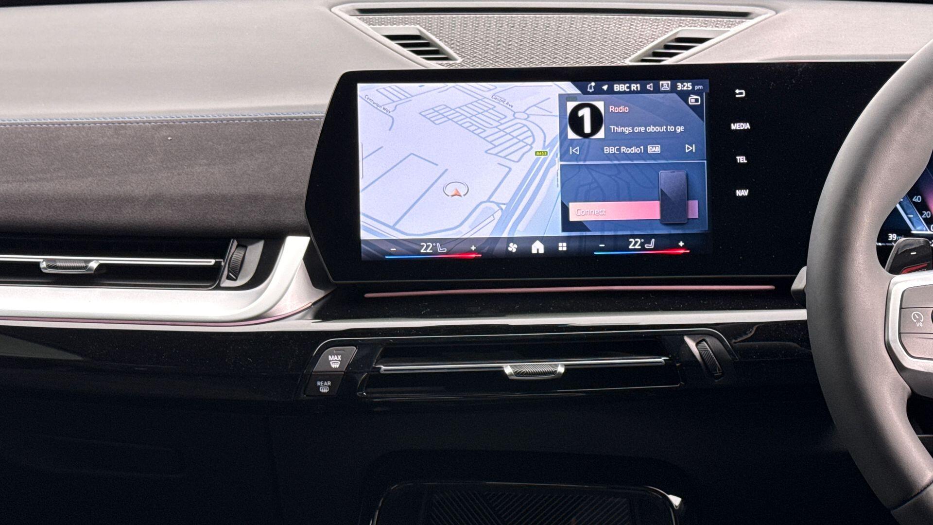 BMW X1 view 8