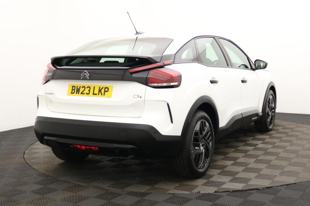 Citroen C4 view 5