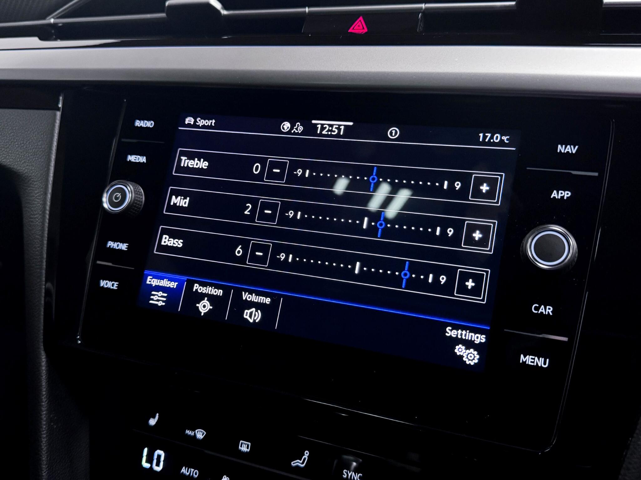 Volkswagen Arteon view 56