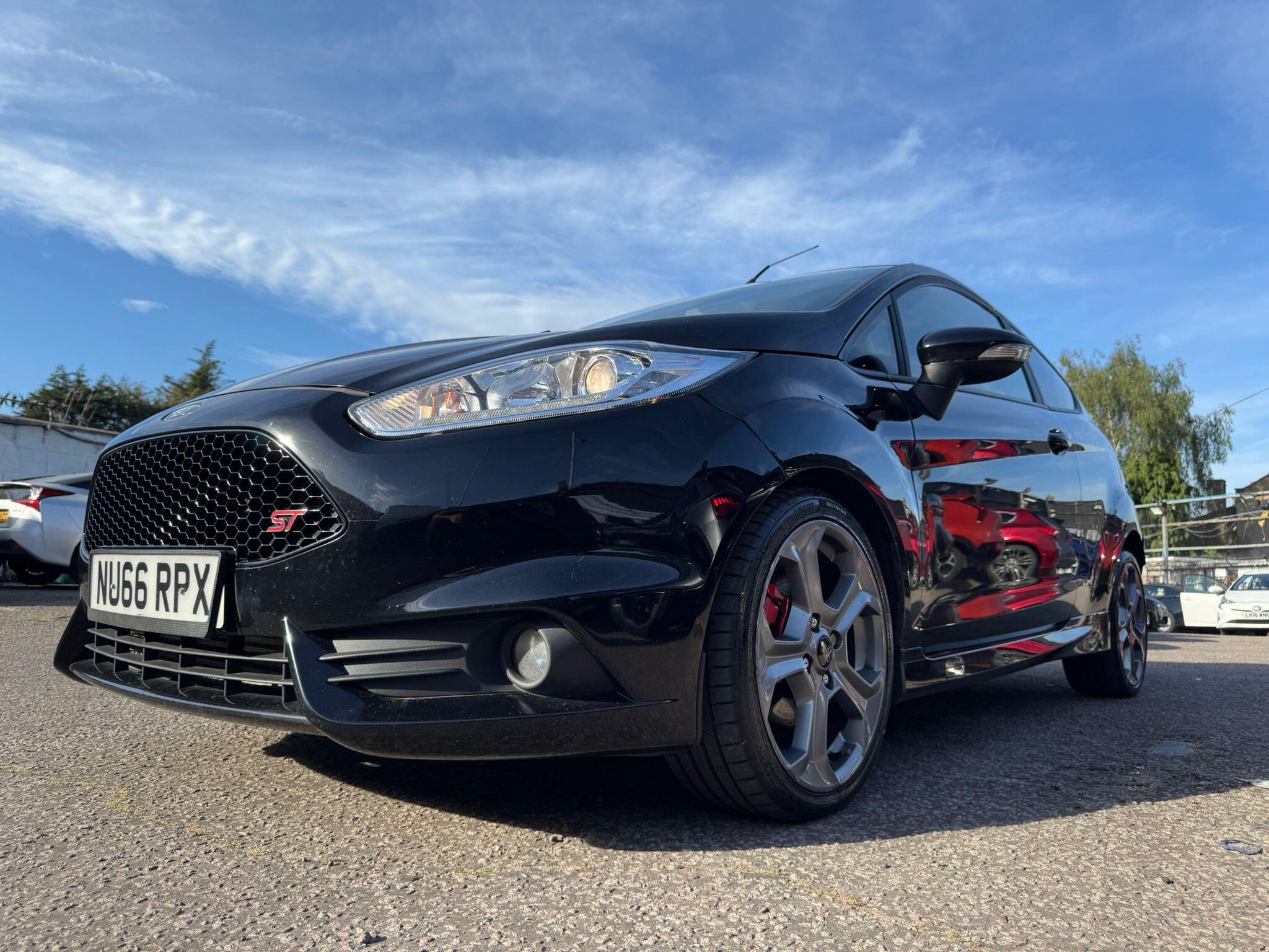 Ford Fiesta view 18