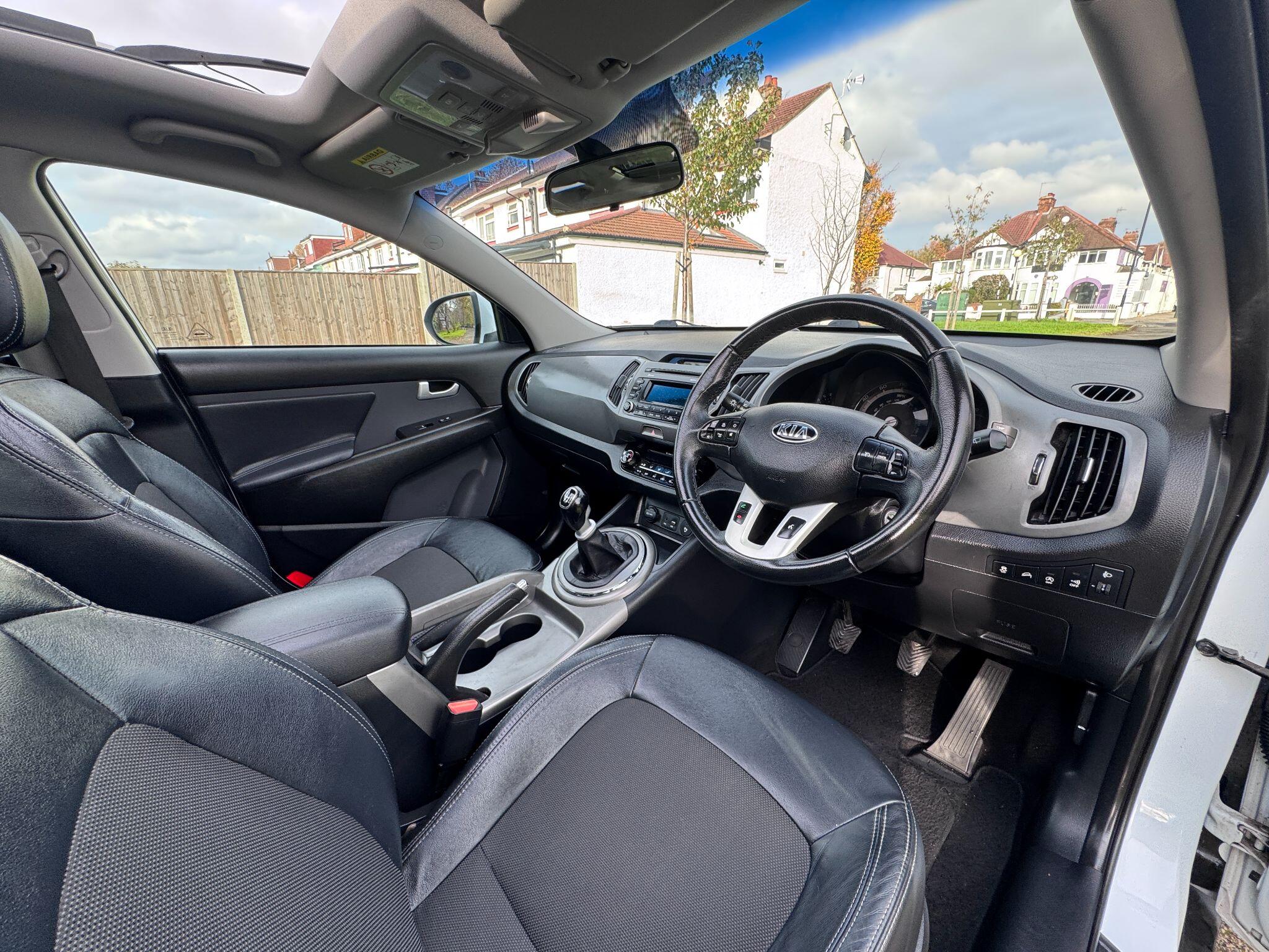 2015 Kia Sportage image 39