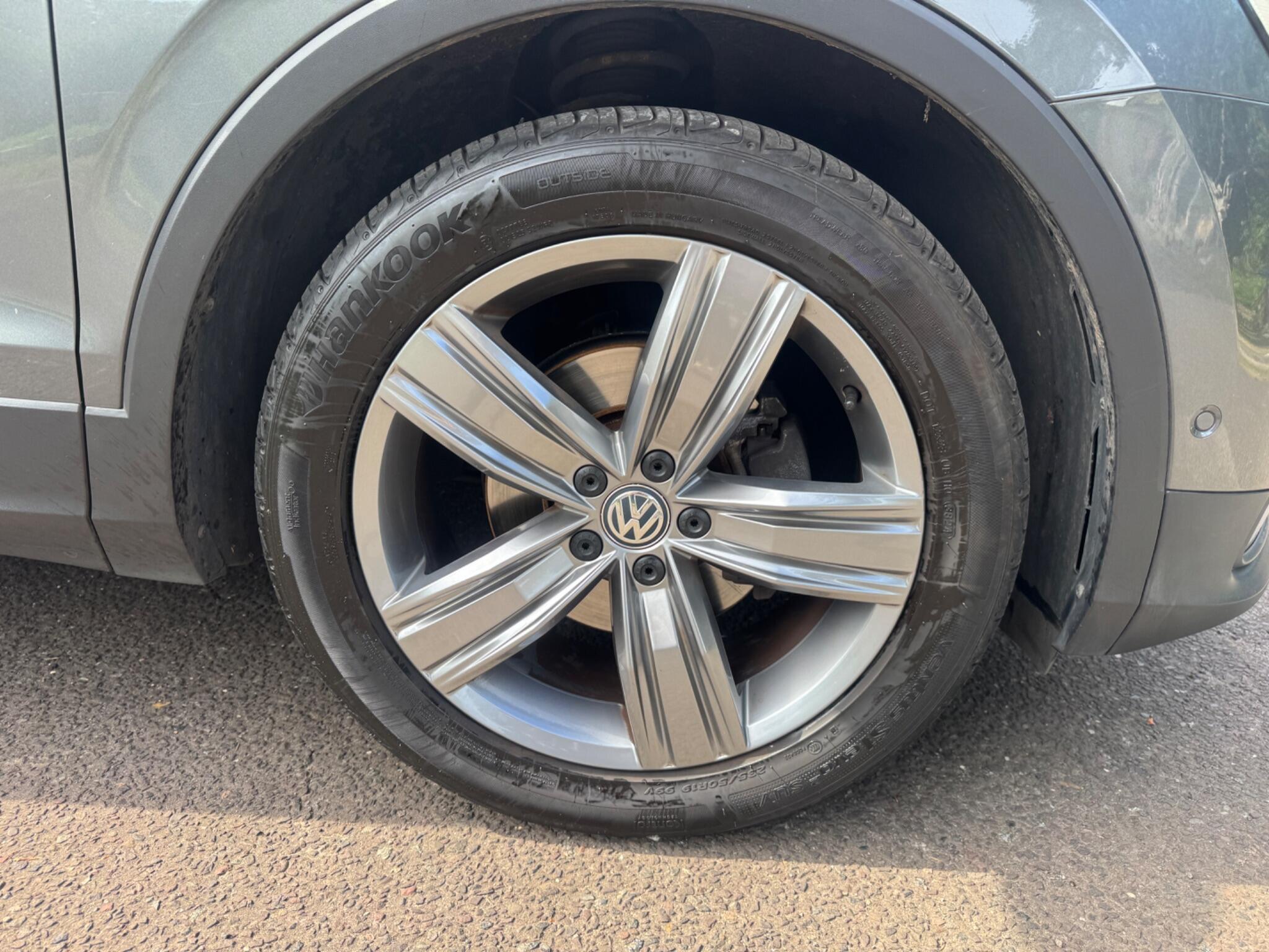 Volkswagen Tiguan view 50