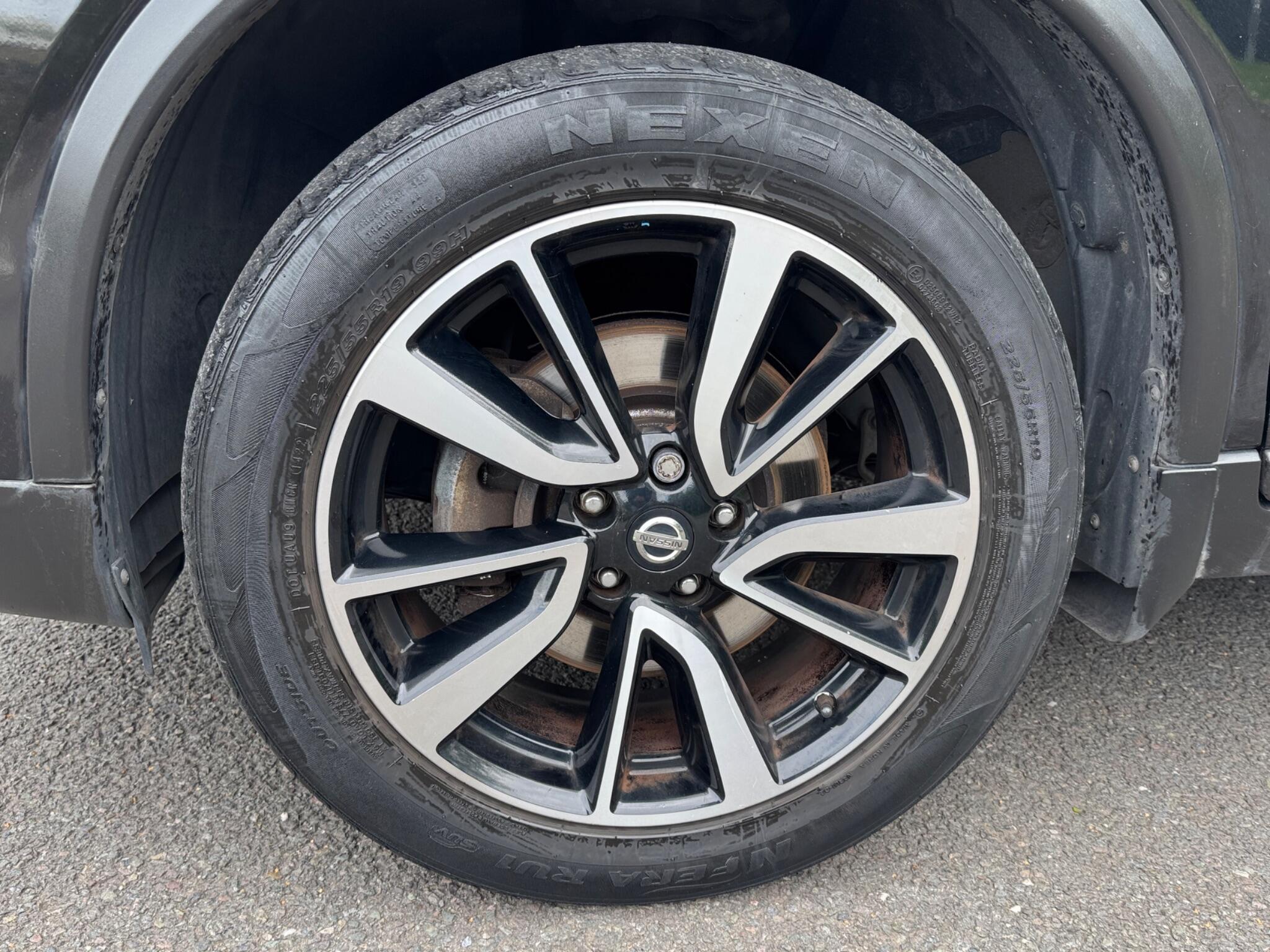 Nissan X-Trail view 19