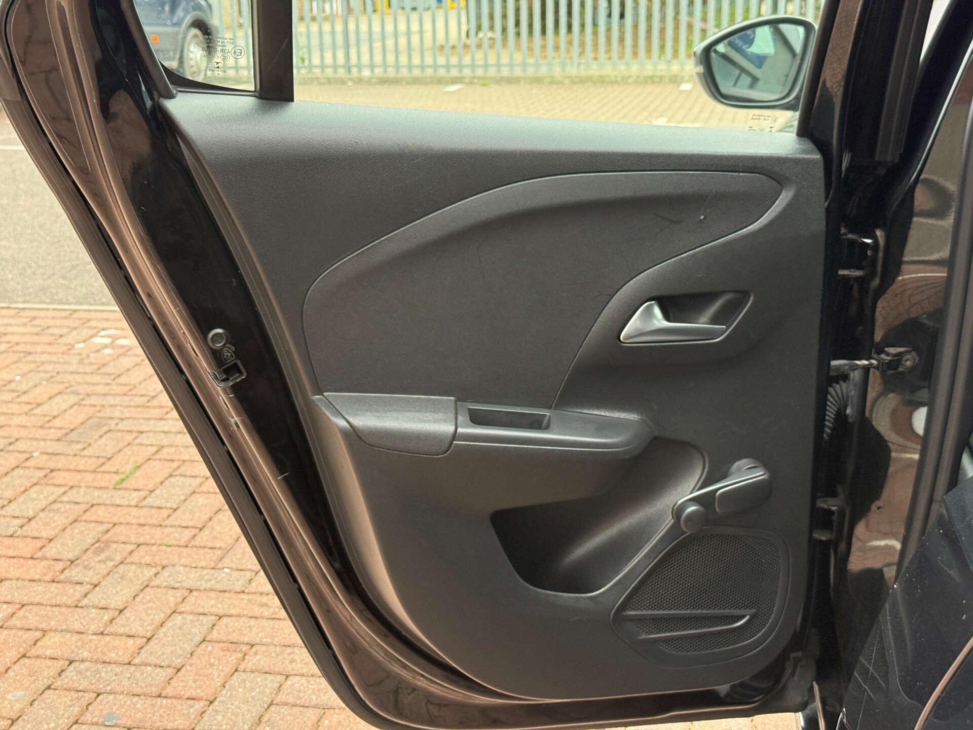 Vauxhall Corsa view 30