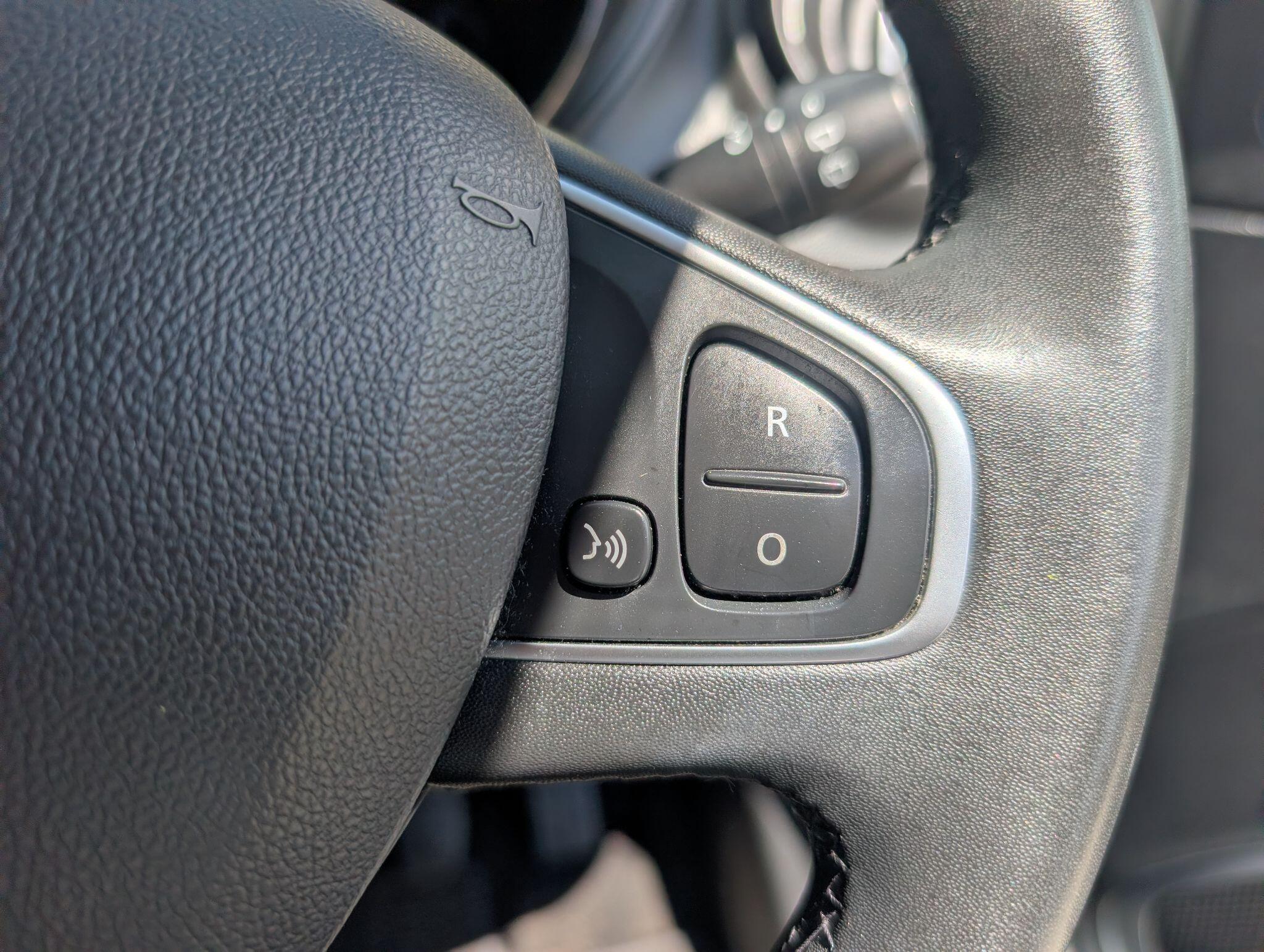 Renault Captur view 24