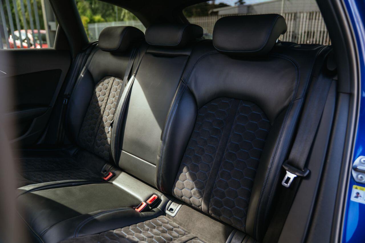 Audi RS6 view 49