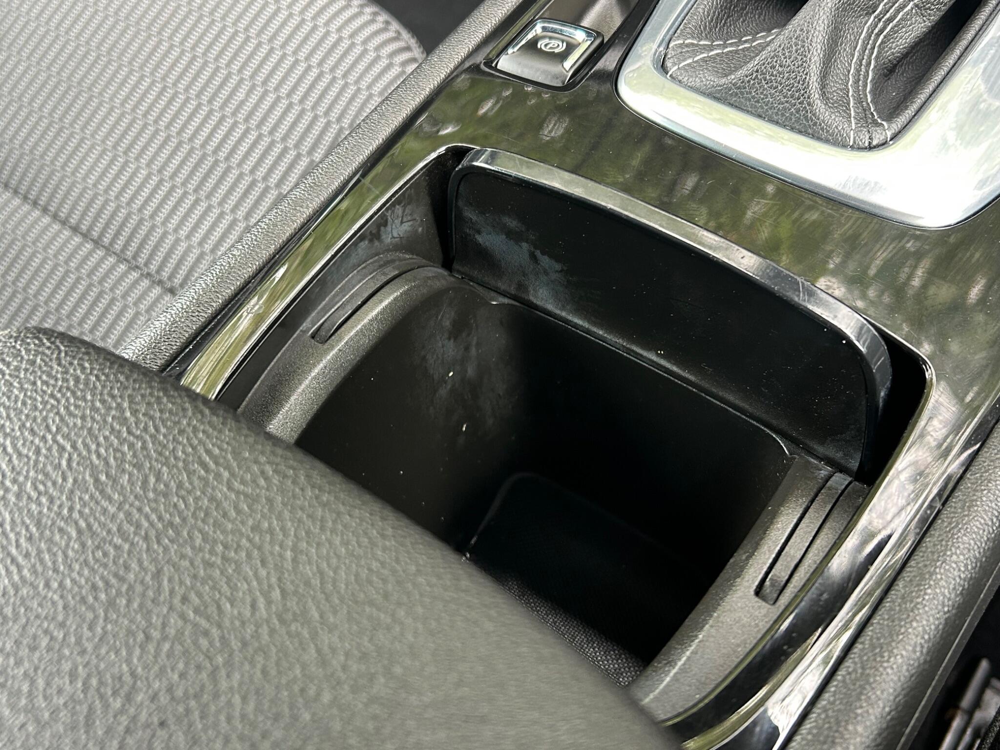 Vauxhall Insignia view 55