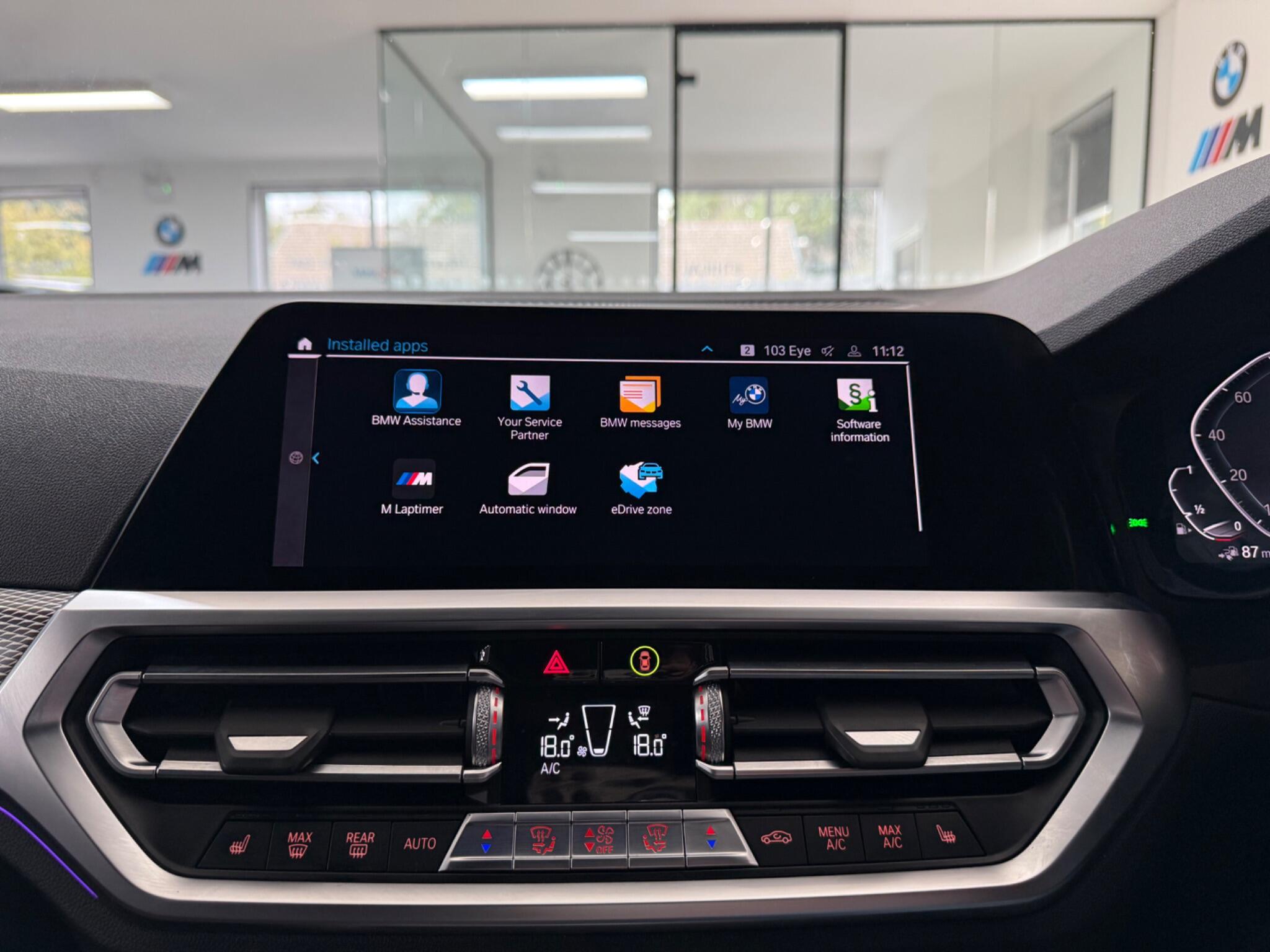 BMW 3 Series view 15
