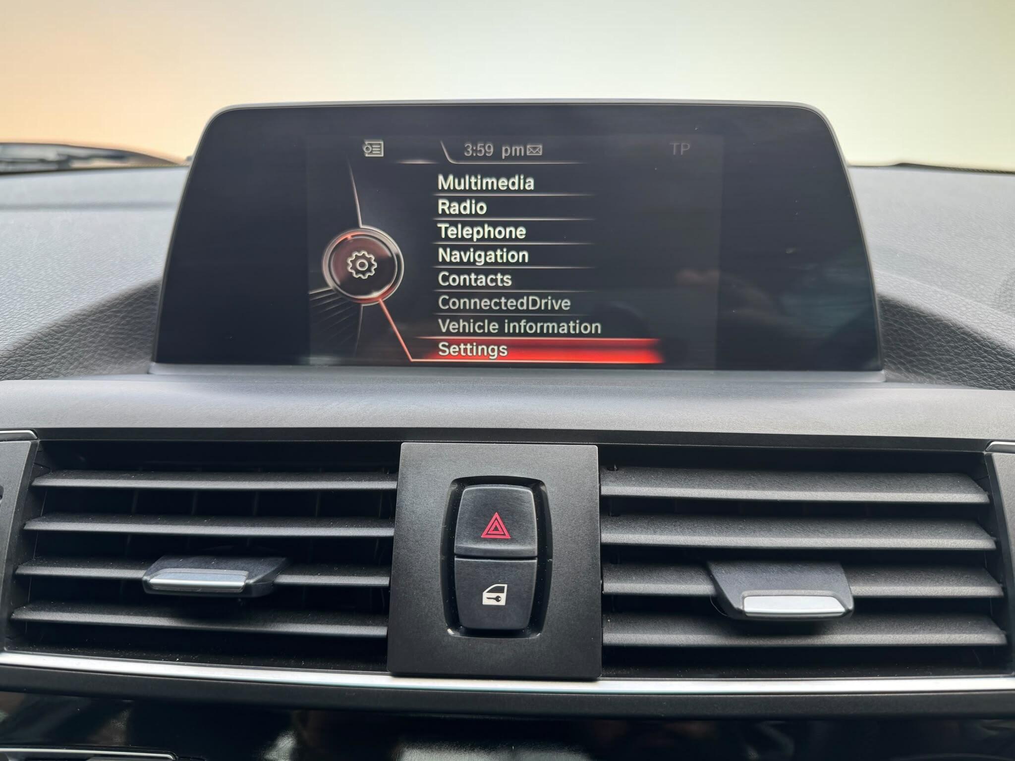 BMW 2 Series view 27