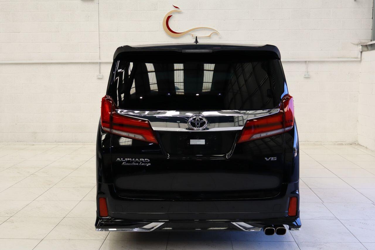 Toyota Alphard view 10