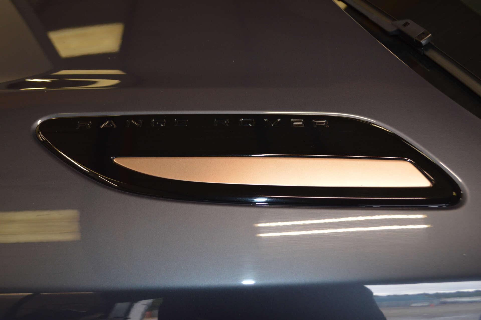 Land Rover Range Rover Velar view 55