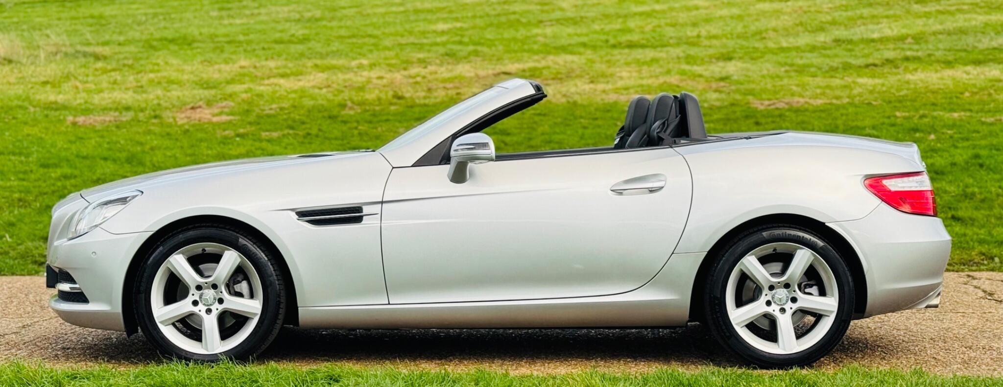2011 Mercedes-Benz SLK image 17