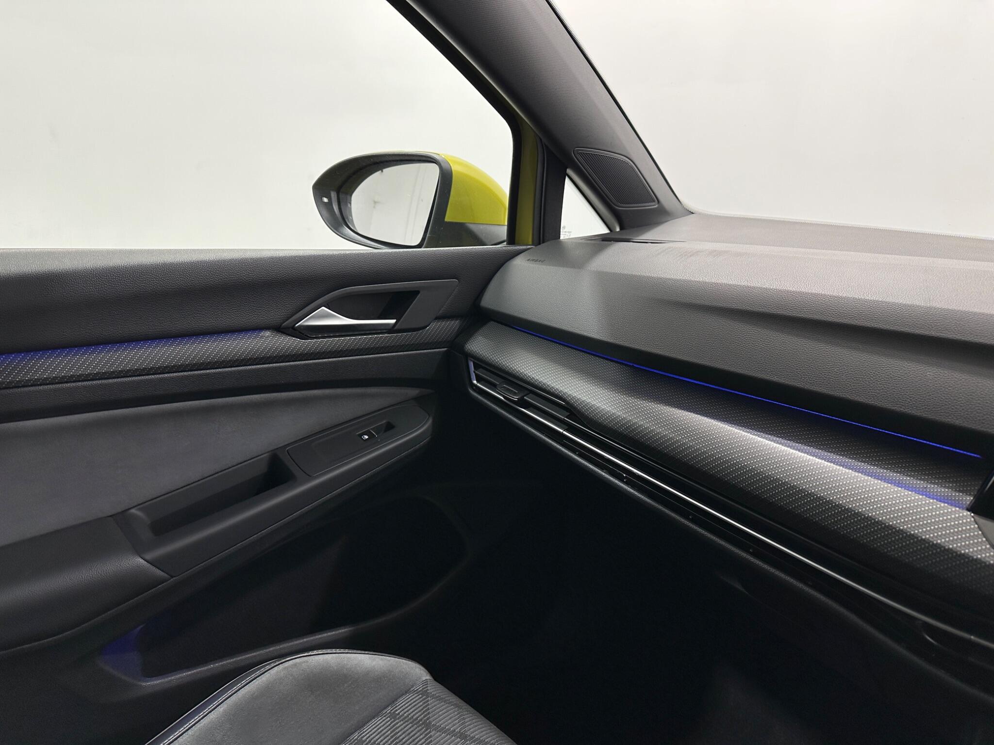 Volkswagen Golf view 27