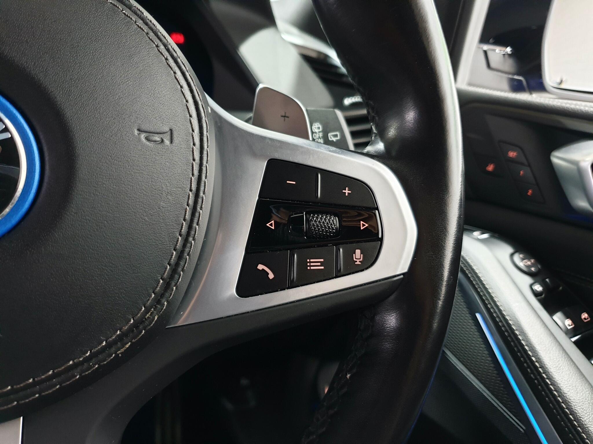 BMW X5 view 80