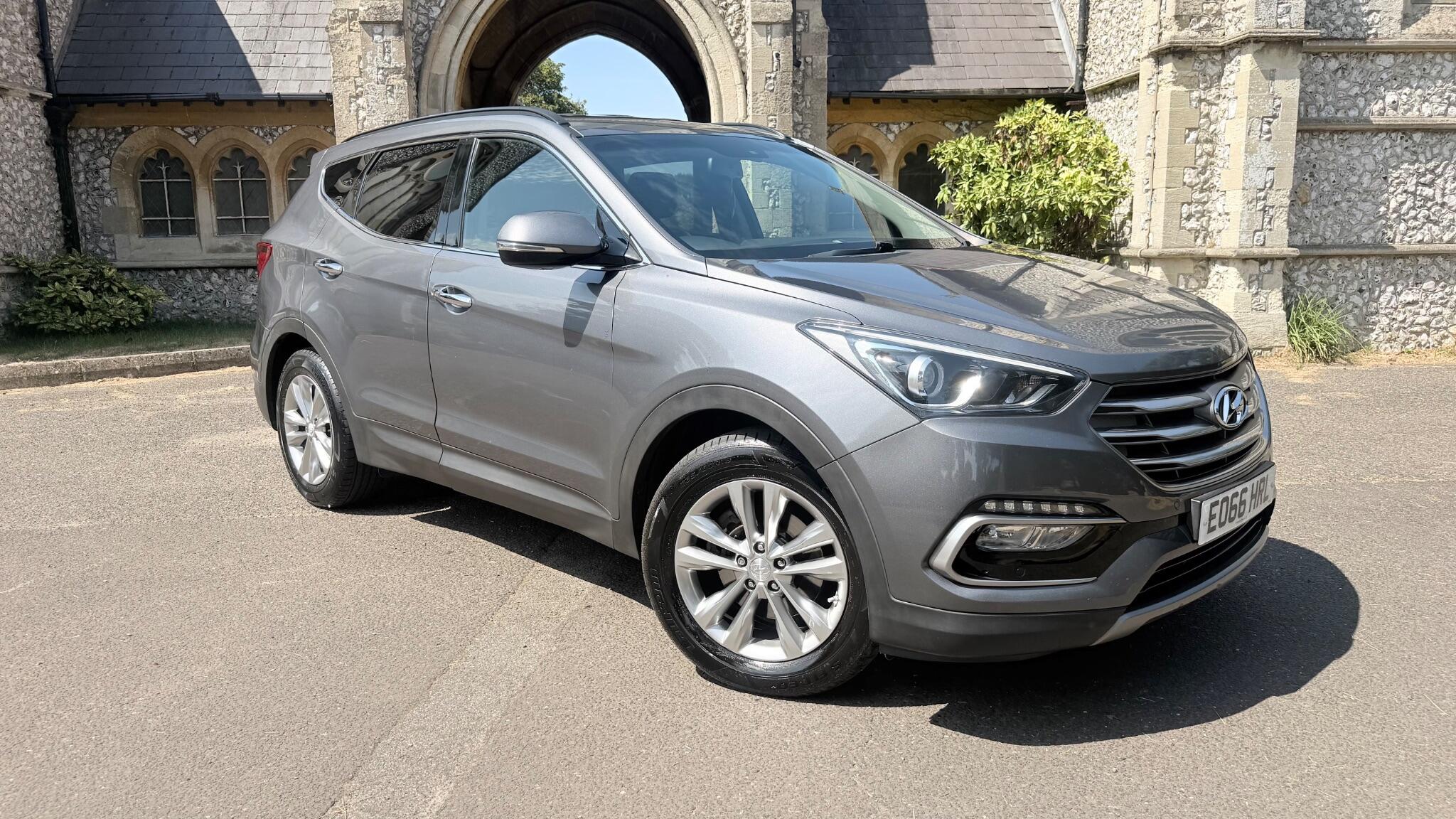 Hyundai Santa Fe view 11