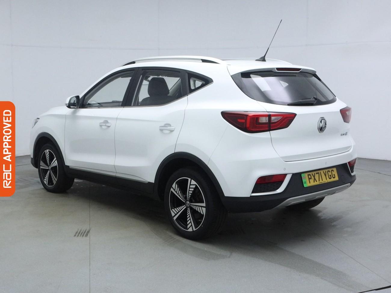 MG ZS view 5