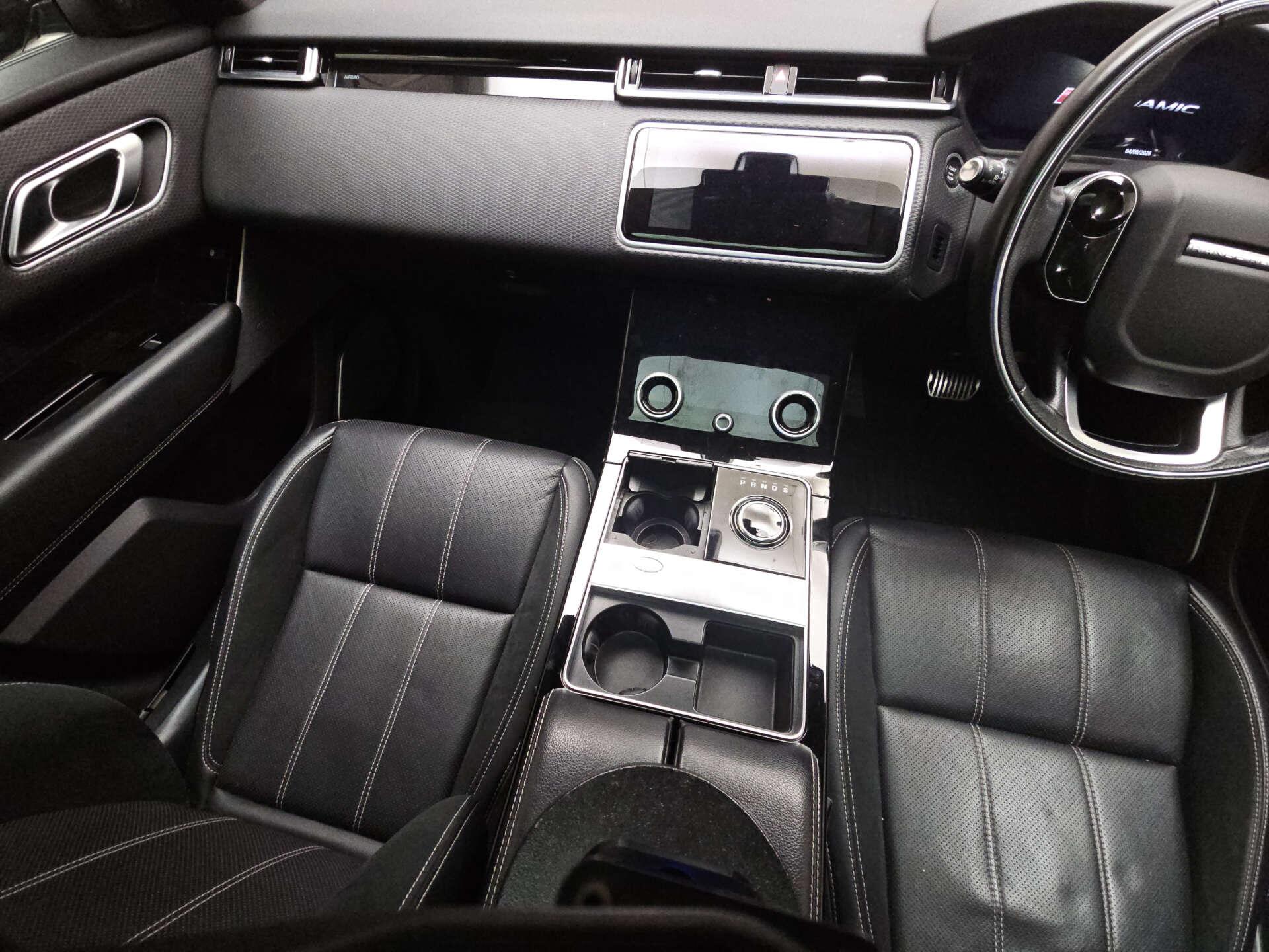 Land Rover Range Rover Velar view 9