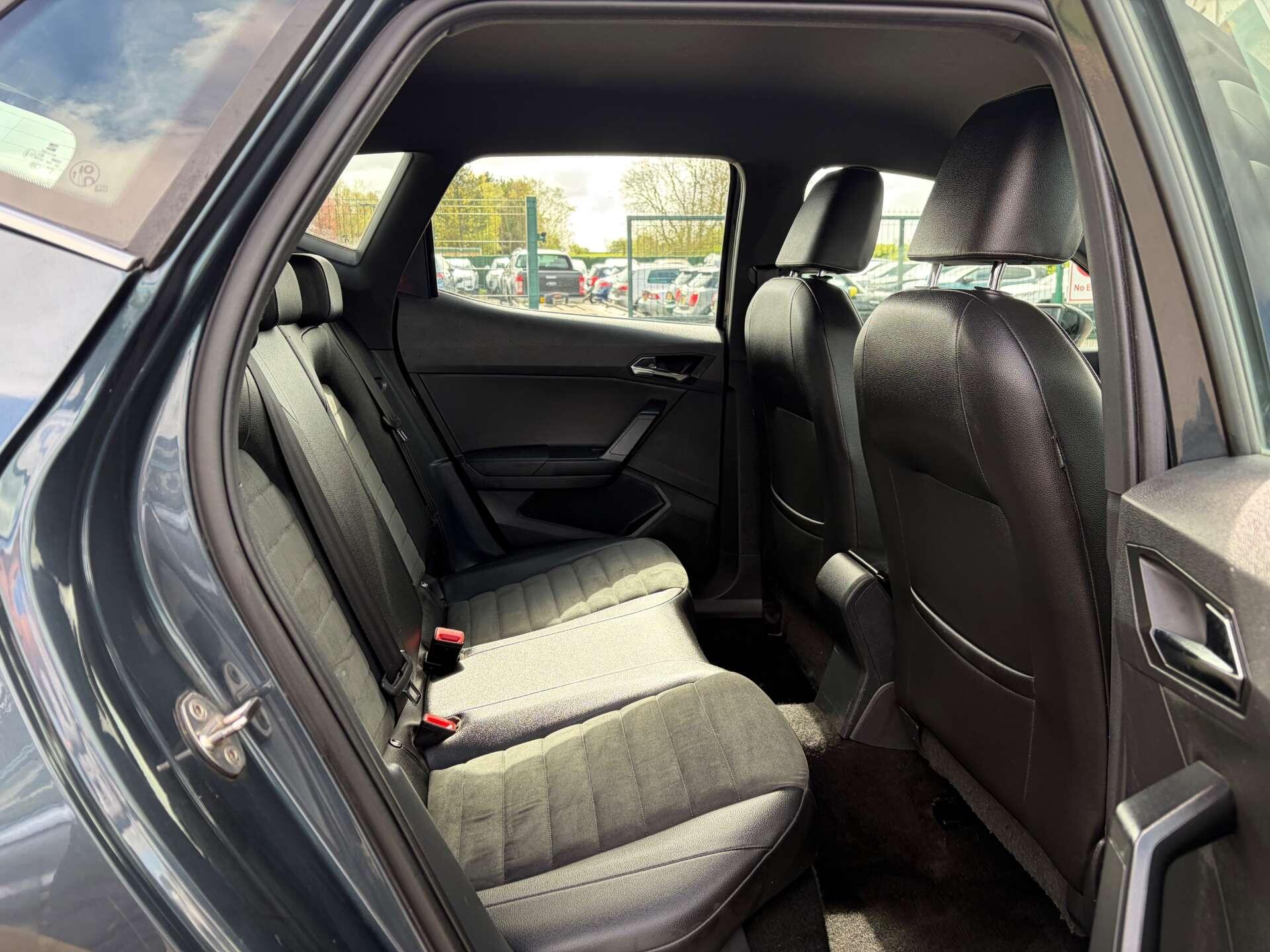 Seat Arona view 27