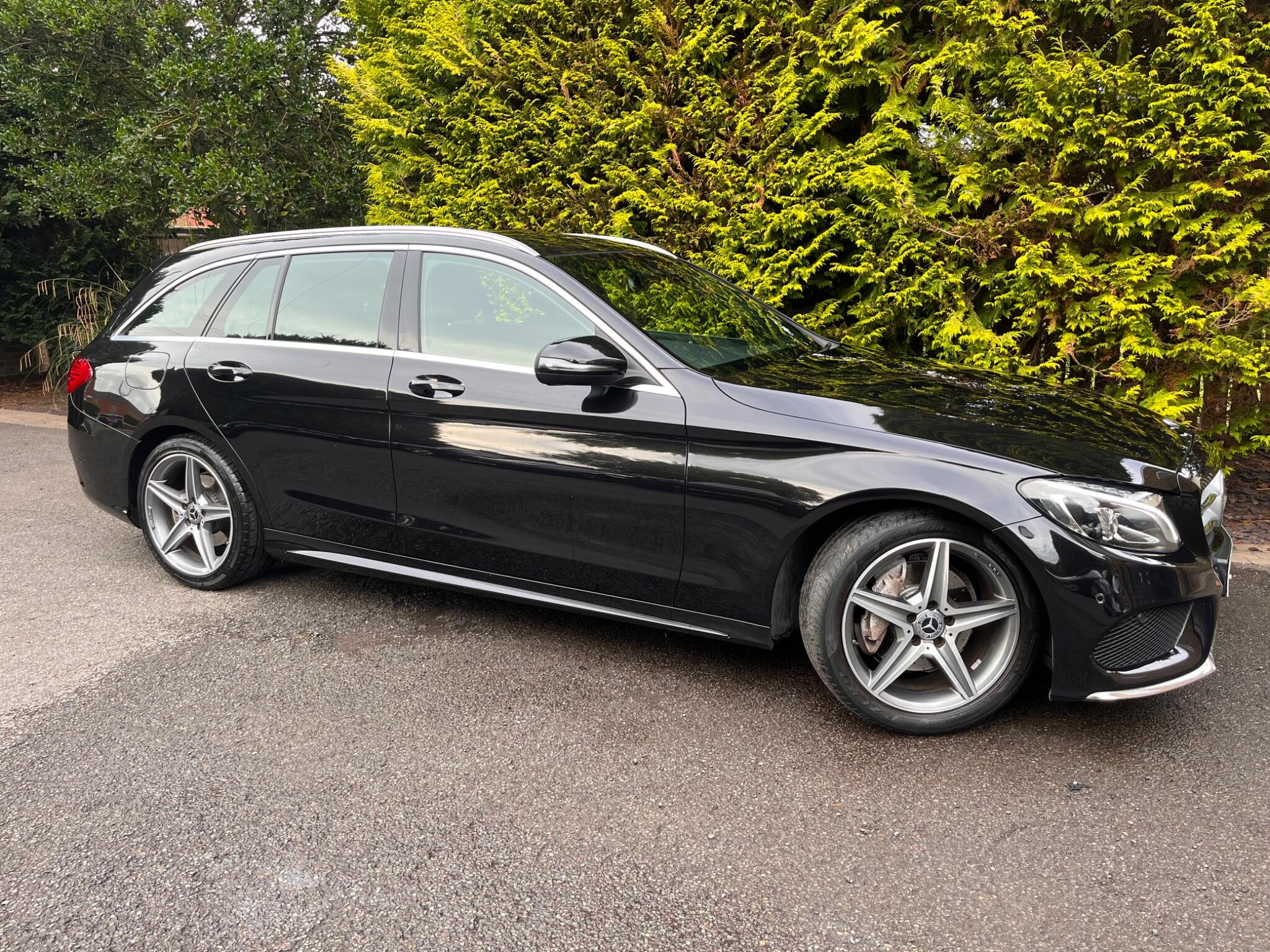 Mercedes-Benz C-Class view 19