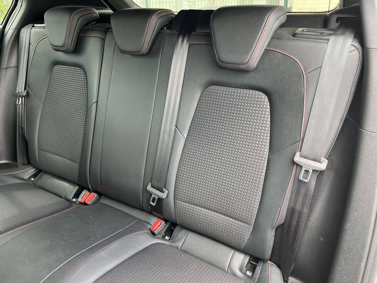 Ford Focus view 26