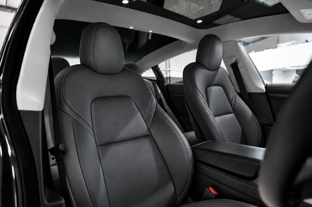 Tesla Model 3 view 8