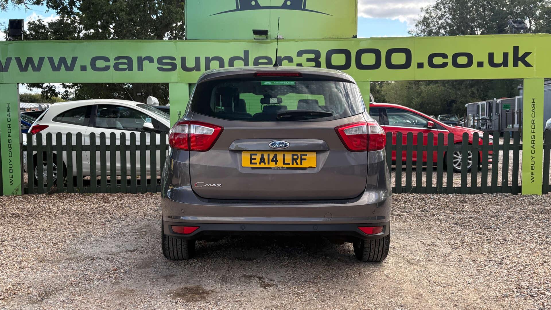 Ford C-Max view 5