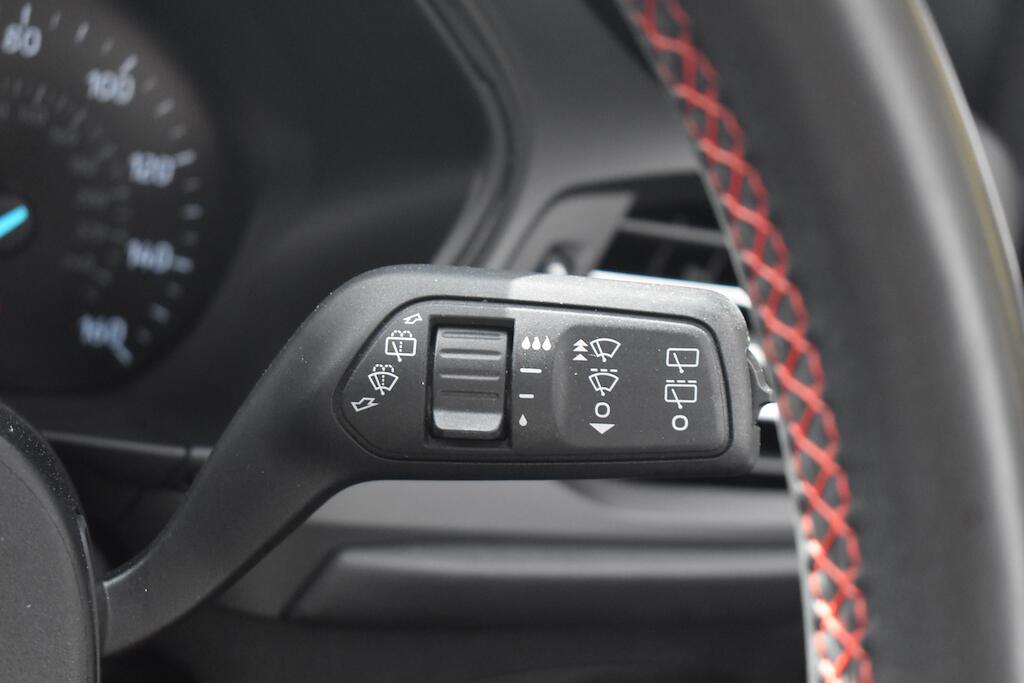 Ford Focus view 53
